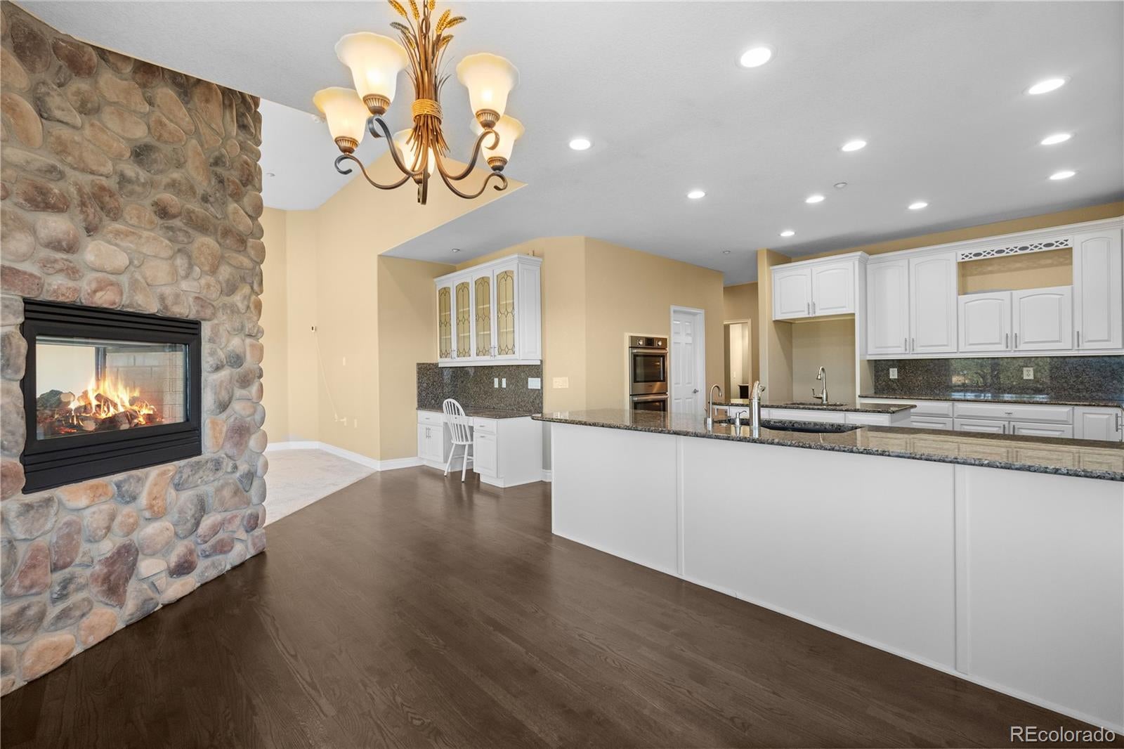 Castle Rock, Colorado, 80109, United States, 5 Bedrooms Bedrooms, ,6 BathroomsBathrooms,Residential,Active,1905040