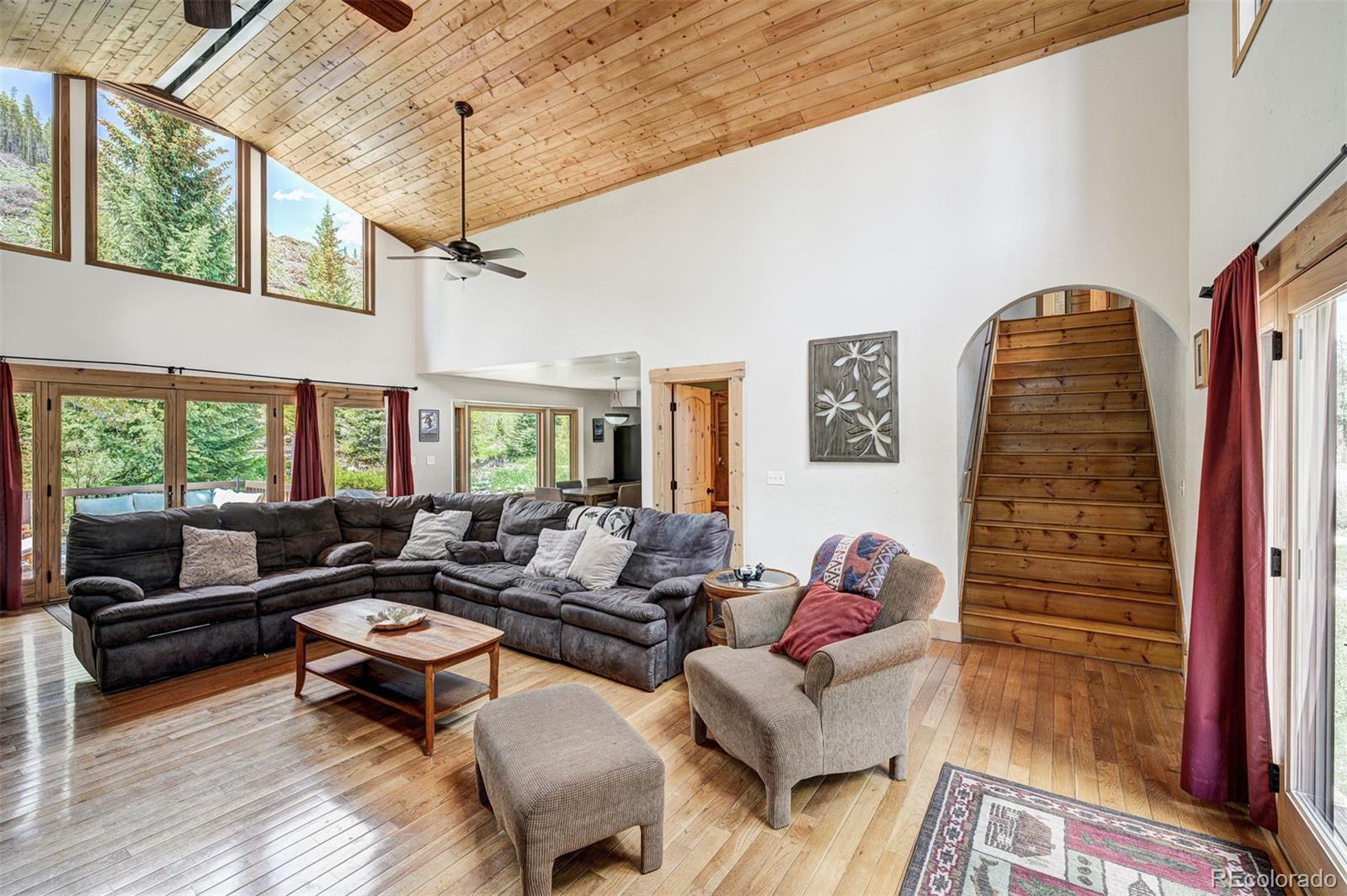 Breckenridge, Colorado, 80424, United States, 6 Bedrooms Bedrooms, ,5 BathroomsBathrooms,Residential,Active,1944016