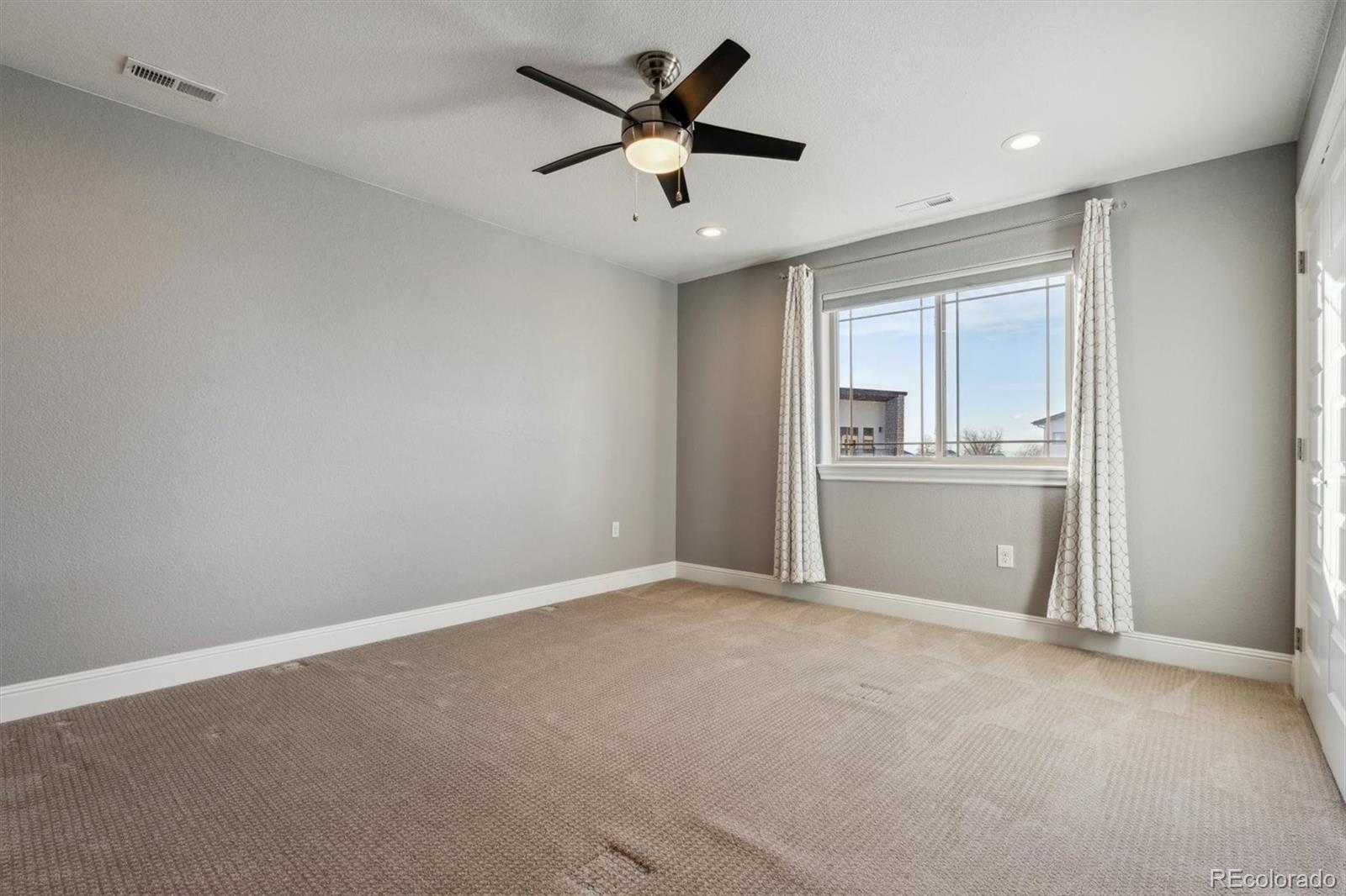 Brighton, Colorado, 80602, United States, 7 Bedrooms Bedrooms, ,5 BathroomsBathrooms,Residential,Active,2010194