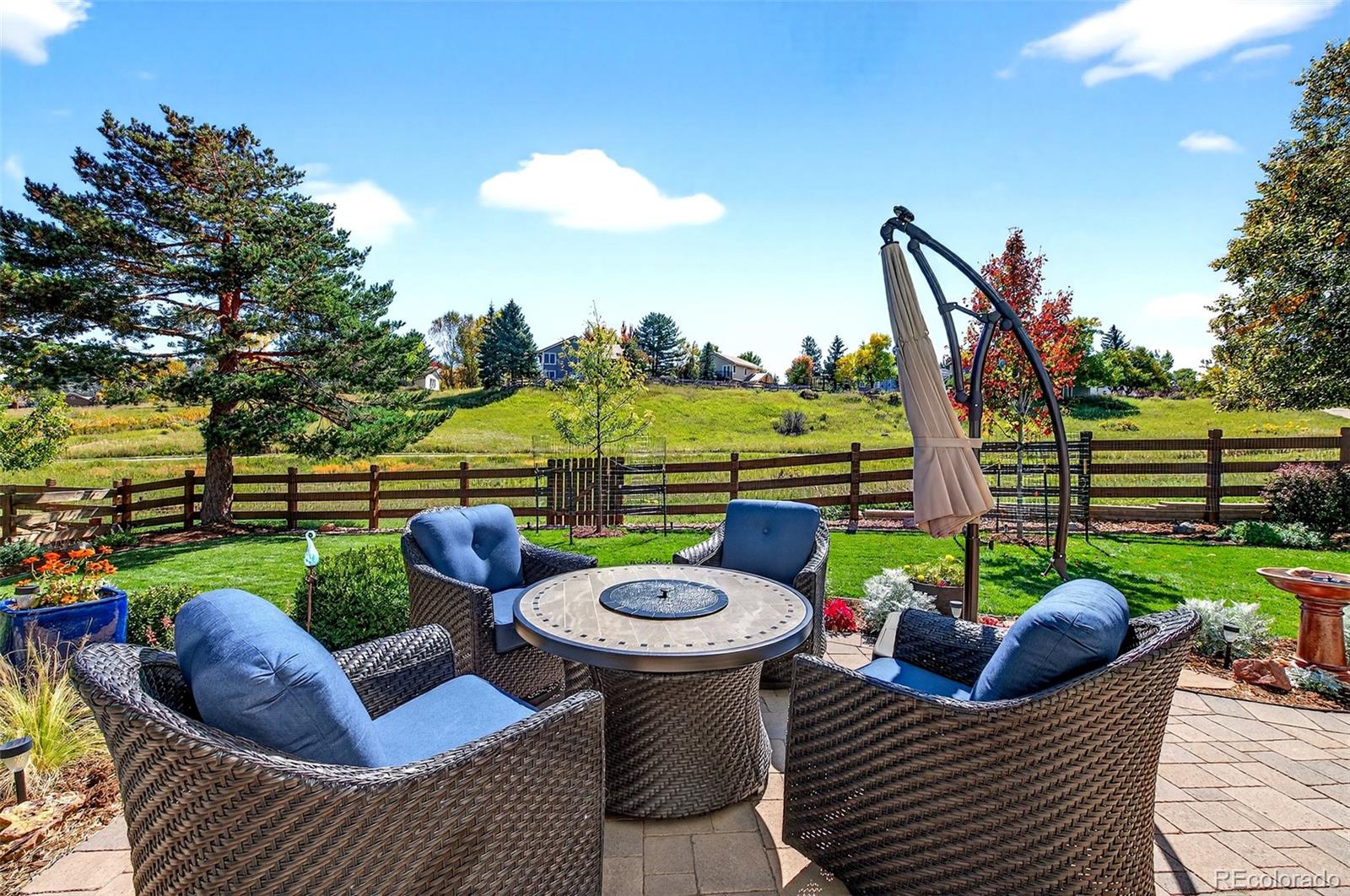 Littleton, Colorado, 80127, United States, 5 Bedrooms Bedrooms, ,4 BathroomsBathrooms,Residential,Active,1953720