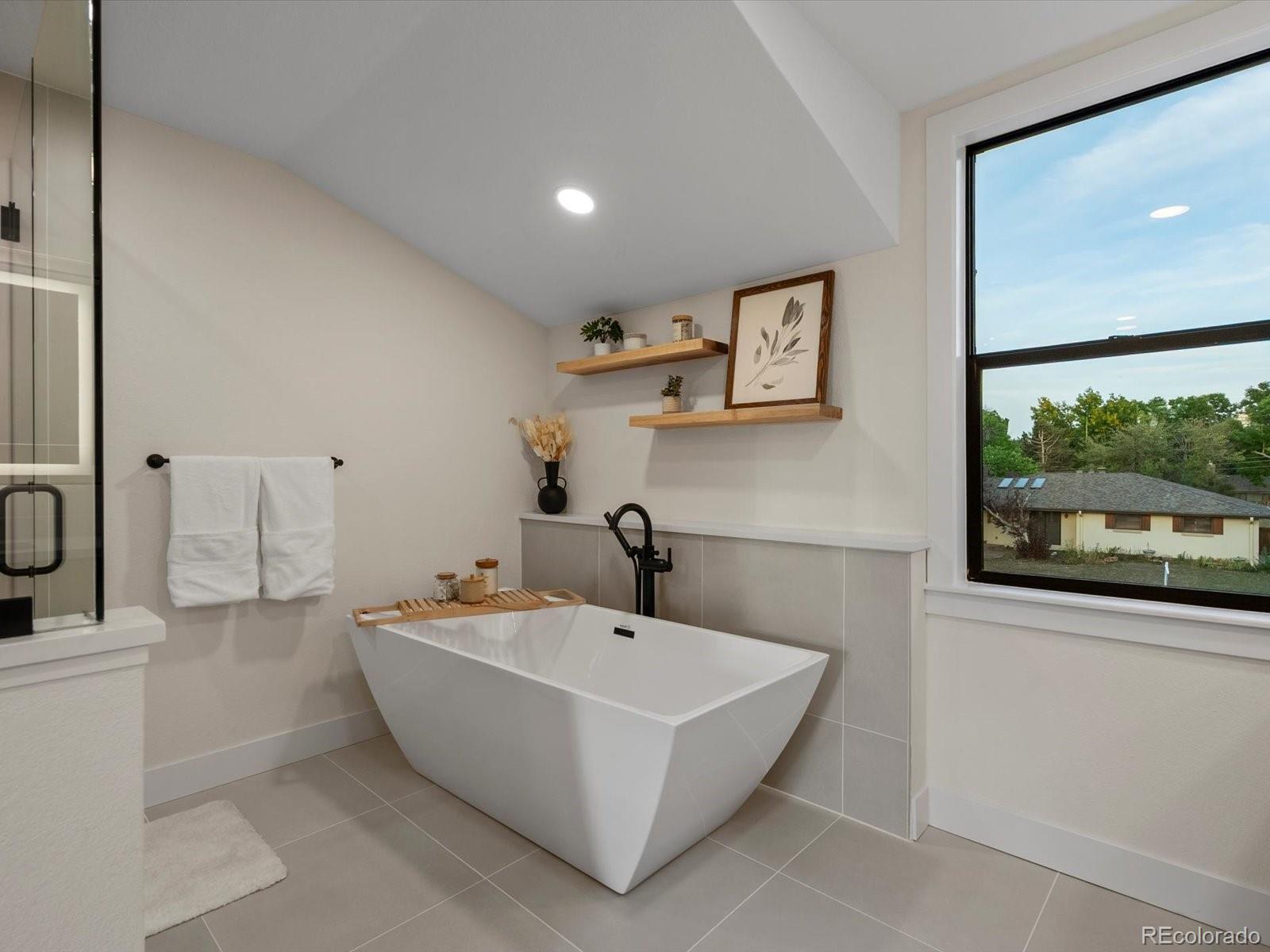 Greenwood Village, Colorado, 80111, United States, 5 Bedrooms Bedrooms, ,4 BathroomsBathrooms,Residential,Active,1952613