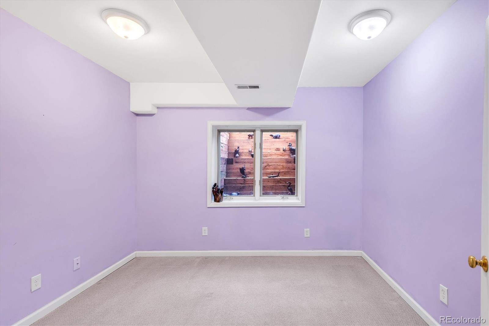 Boulder, Colorado, 80304, United States, 5 Bedrooms Bedrooms, ,4 BathroomsBathrooms,Residential,Active,1998570