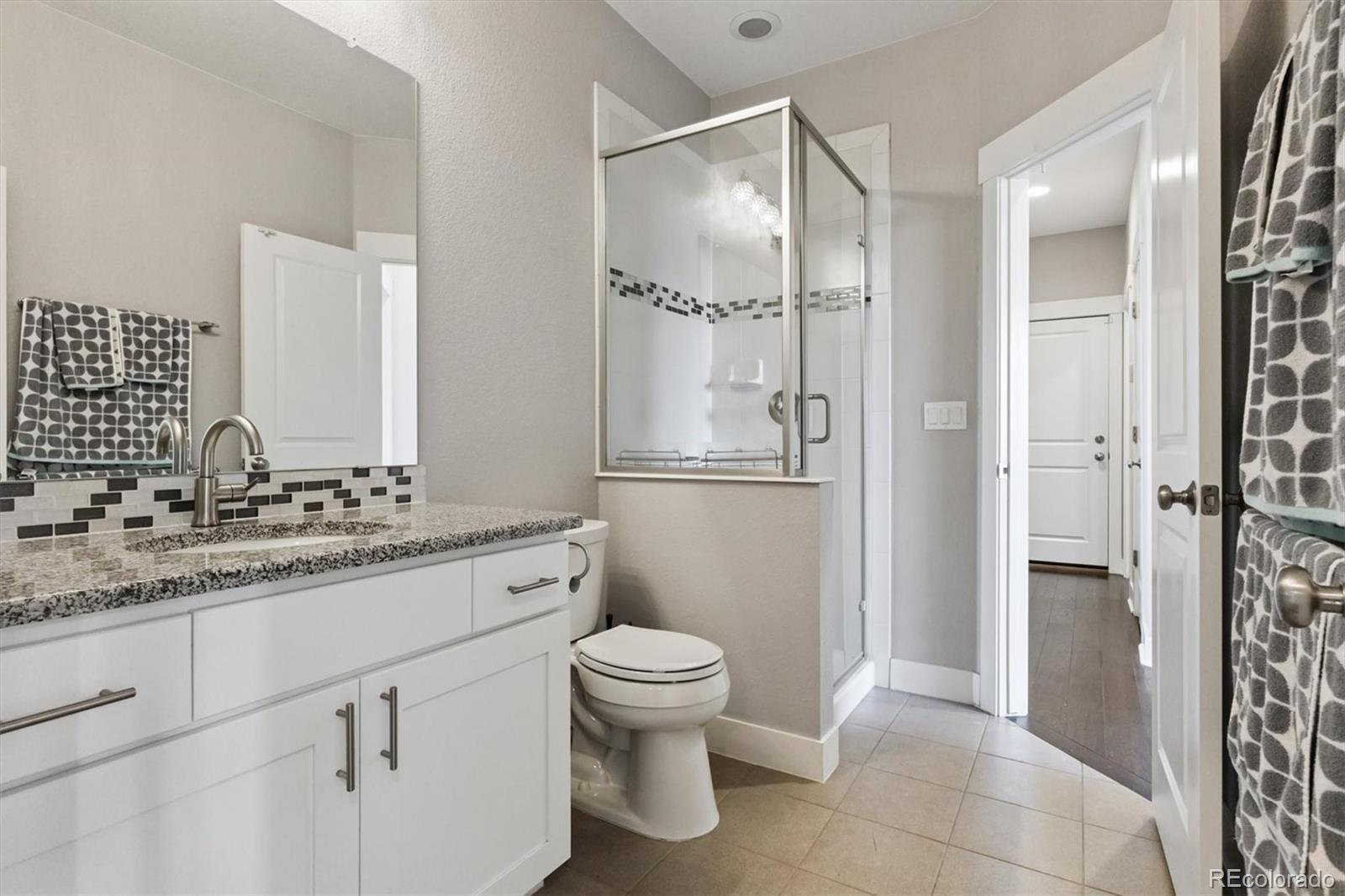 Parker, Colorado, 80138, United States, 5 Bedrooms Bedrooms, ,4 BathroomsBathrooms,Residential,Active,1914585