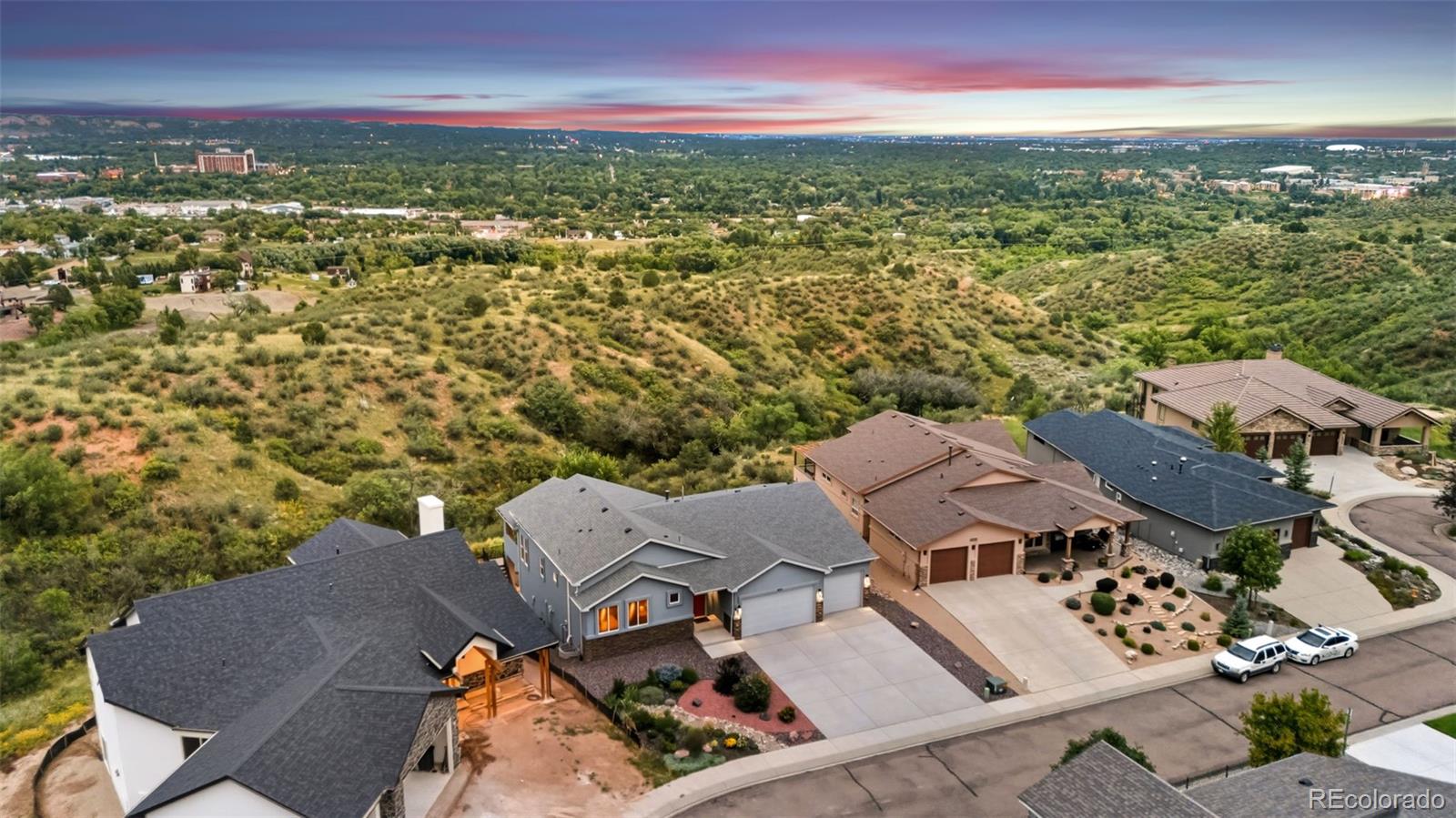 Colorado Springs, Colorado, 80904, United States, 4 Bedrooms Bedrooms, ,5 BathroomsBathrooms,Residential,Active,1985588