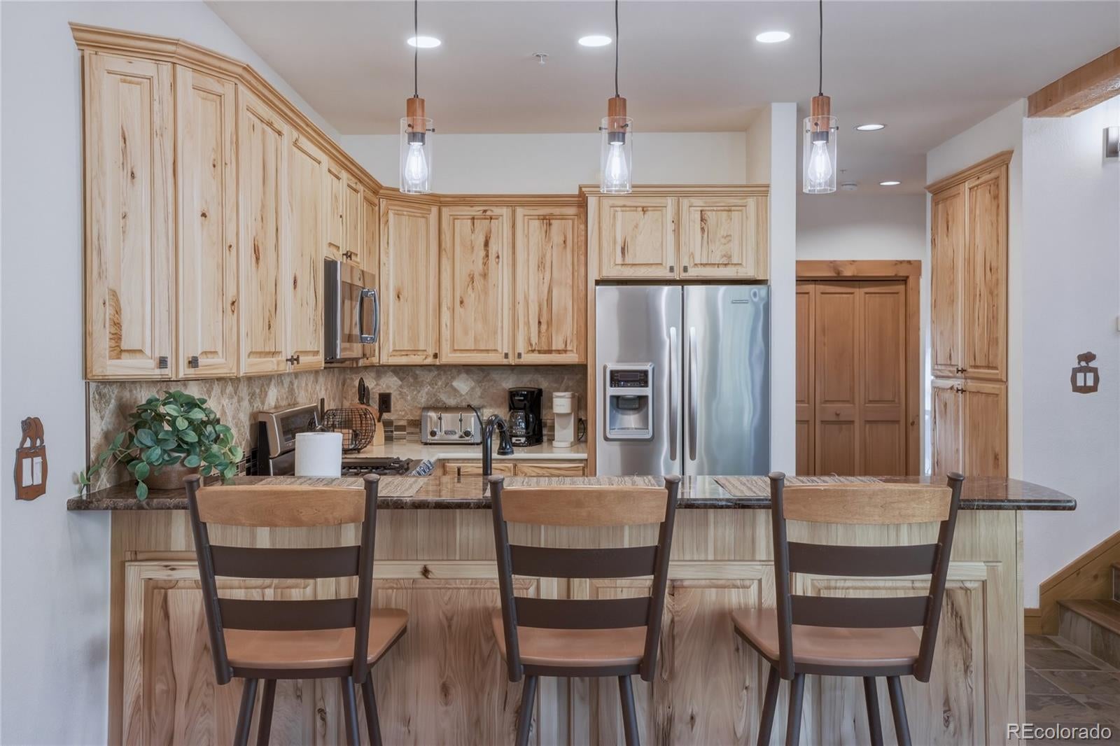 Dillon, Colorado, 80435, United States, 2 Bedrooms Bedrooms, ,3 BathroomsBathrooms,Residential,Active,2051972