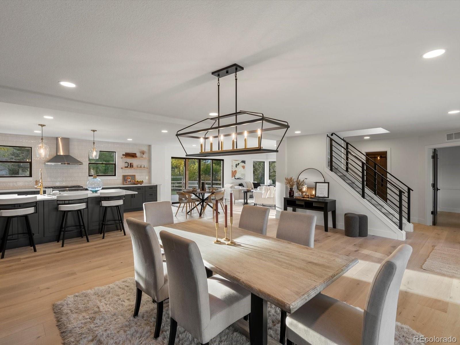 Greenwood Village, Colorado, 80111, United States, 5 Bedrooms Bedrooms, ,4 BathroomsBathrooms,Residential,Active,1952613