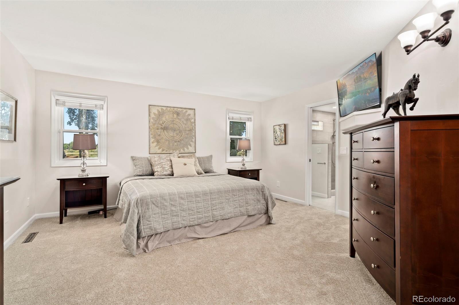 Loveland, Colorado, 80538, United States, 5 Bedrooms Bedrooms, ,3 BathroomsBathrooms,Residential,Active,1971794