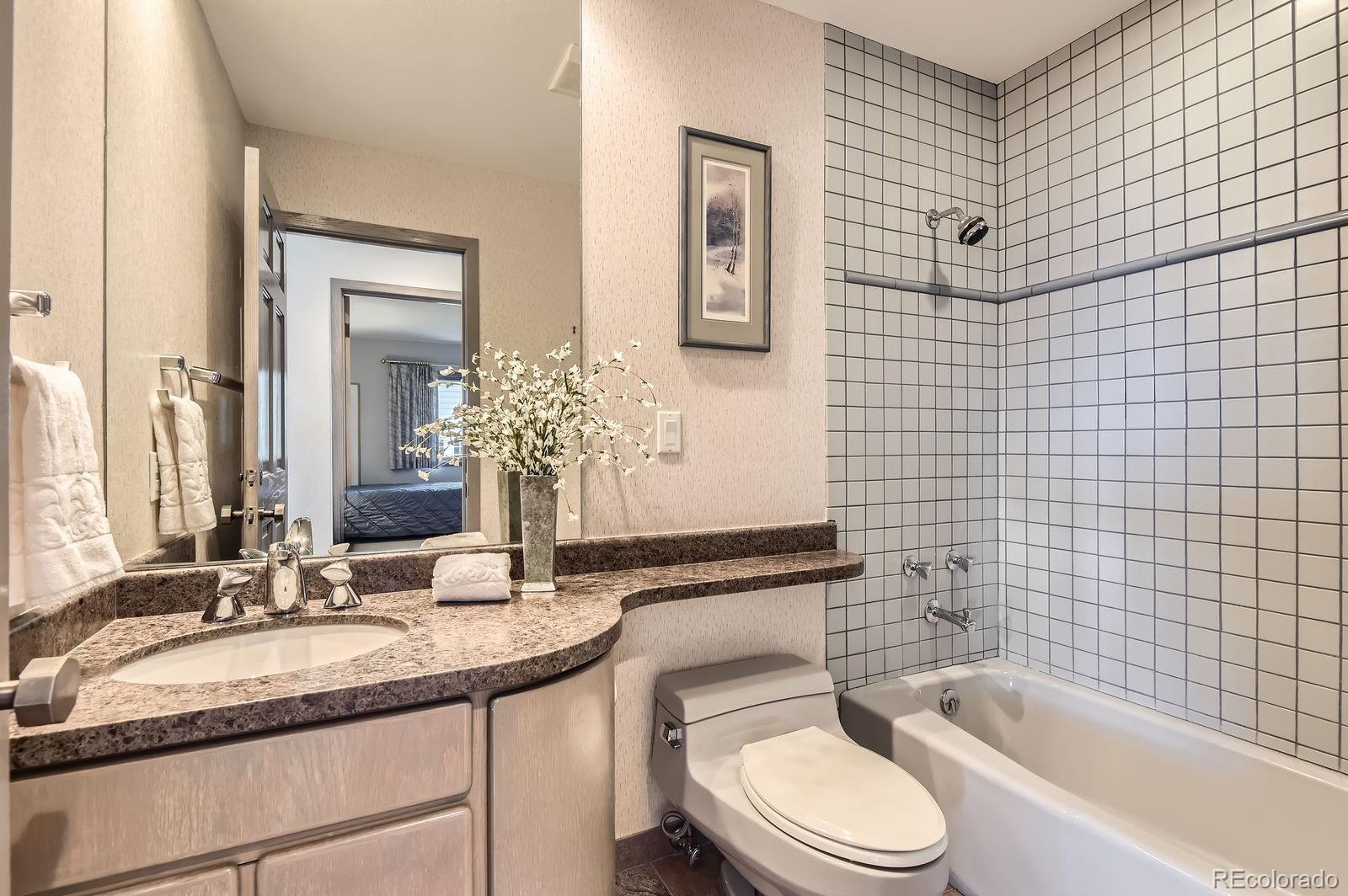 Highlands Ranch, Colorado, 80126, United States, 3 Bedrooms Bedrooms, ,4 BathroomsBathrooms,Residential,Active,1894162