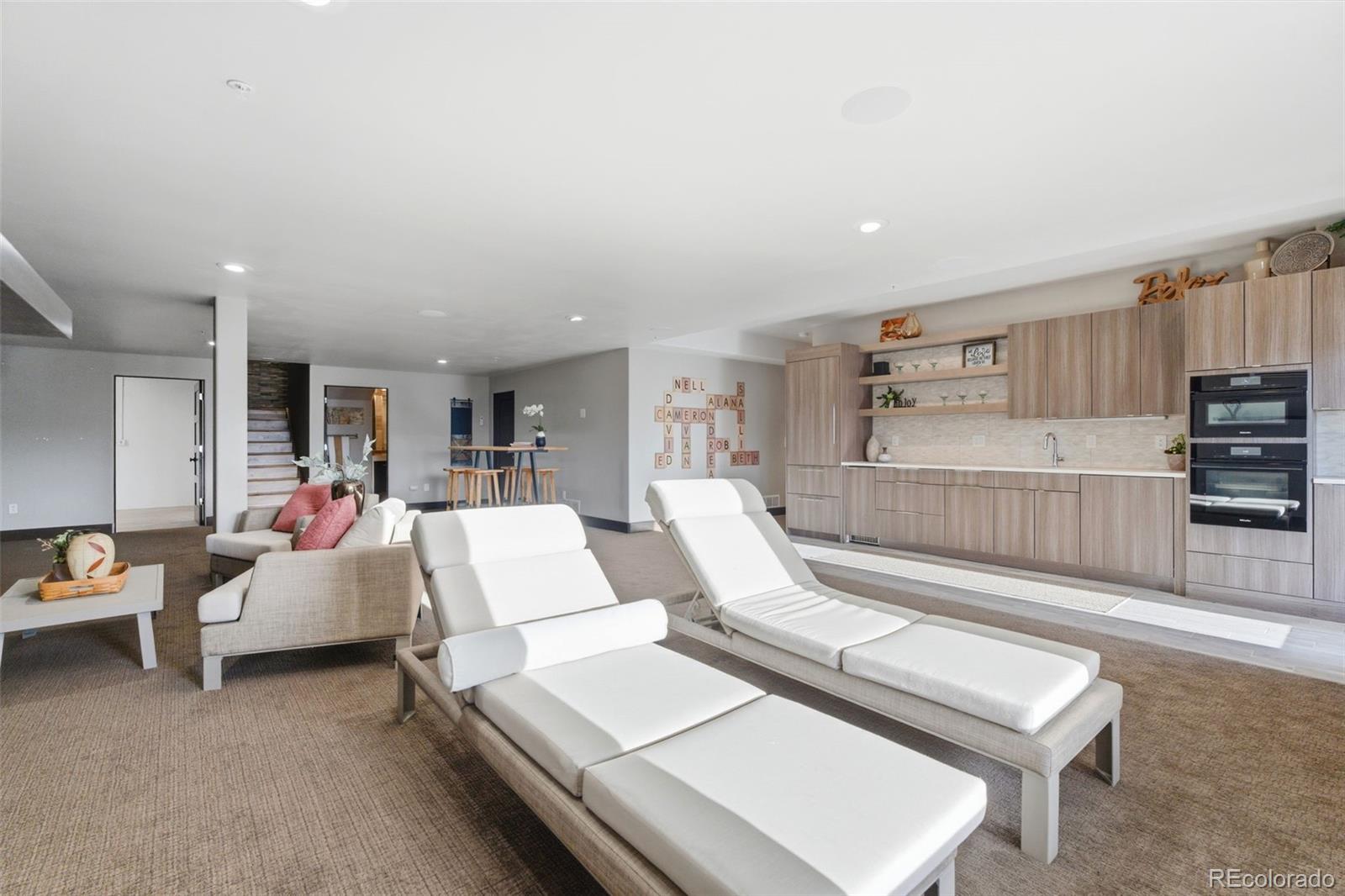 Castle Rock, Colorado, 80109, United States, 5 Bedrooms Bedrooms, ,6 BathroomsBathrooms,Residential,Active,2015824