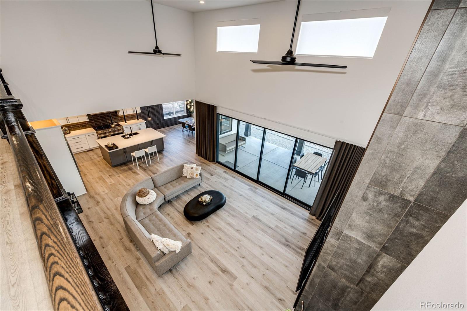 Castle Rock, Colorado, 80104, United States, 4 Bedrooms Bedrooms, ,4 BathroomsBathrooms,Residential,Active,2001365