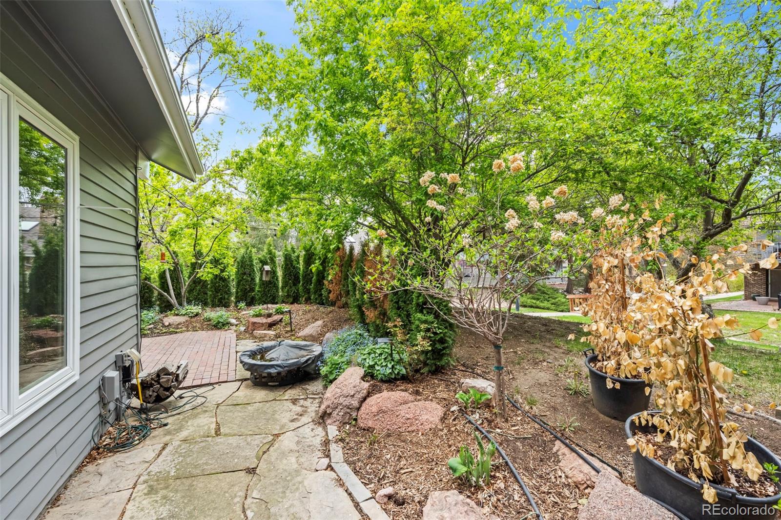 Boulder, Colorado, 80301, United States, 3 Bedrooms Bedrooms, ,4 BathroomsBathrooms,Residential,Active,1944093
