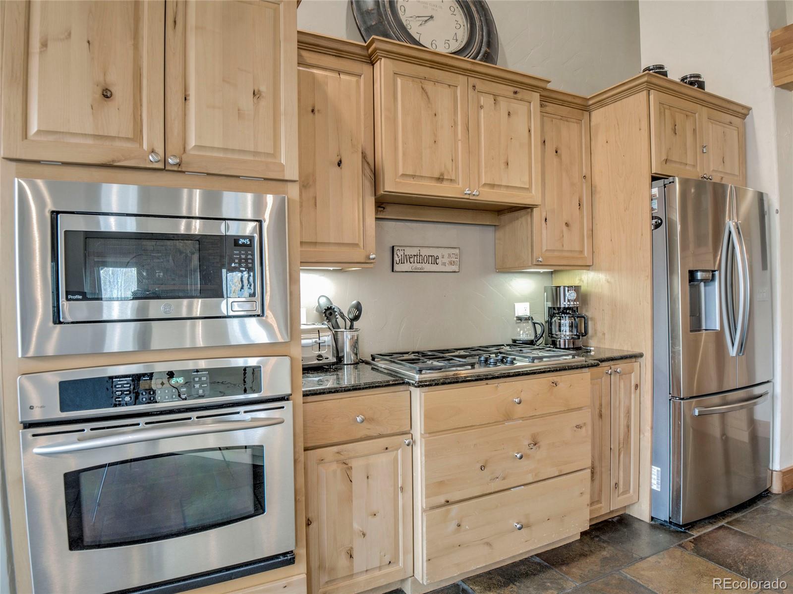 Silverthorne, Colorado, 80498, United States, 5 Bedrooms Bedrooms, ,4 BathroomsBathrooms,Residential,Active,1961917