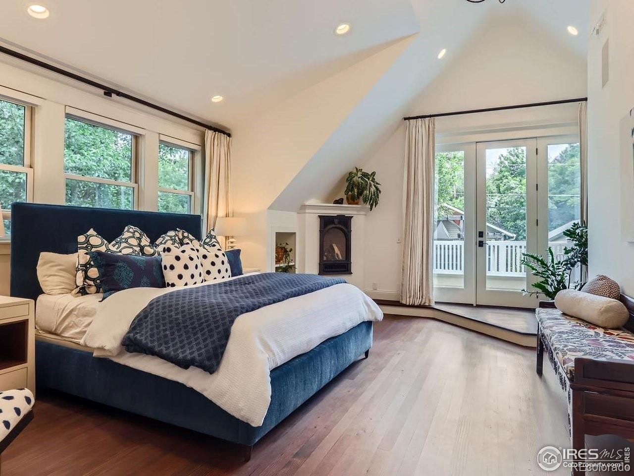 Boulder, Colorado, 80302, United States, 4 Bedrooms Bedrooms, ,5 BathroomsBathrooms,Residential,Active,1953427