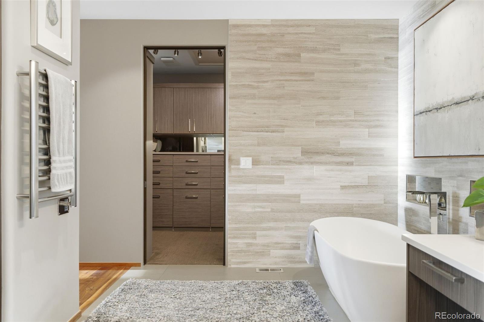 Castle Rock, Colorado, 80109, United States, 5 Bedrooms Bedrooms, ,6 BathroomsBathrooms,Residential,Active,2015824