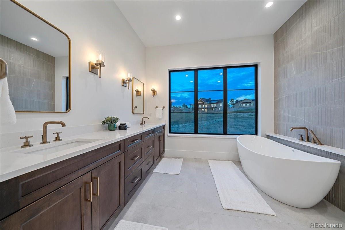 Franktown, Colorado, 80116, United States, 4 Bedrooms Bedrooms, ,5 BathroomsBathrooms,Residential,Active,1922528