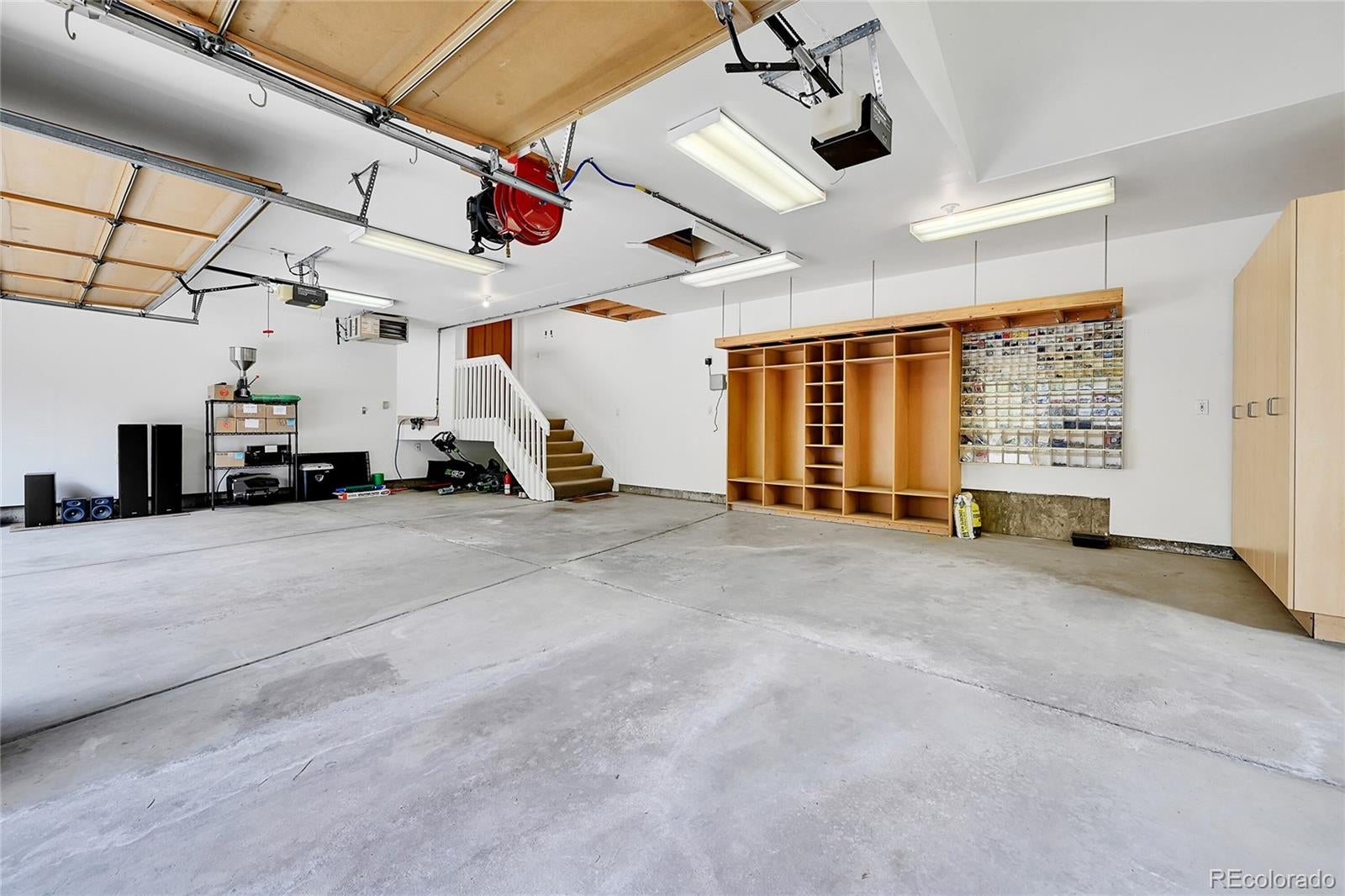 Lakewood, Colorado, 80227, United States, 4 Bedrooms Bedrooms, ,5 BathroomsBathrooms,Residential,Active,1831768