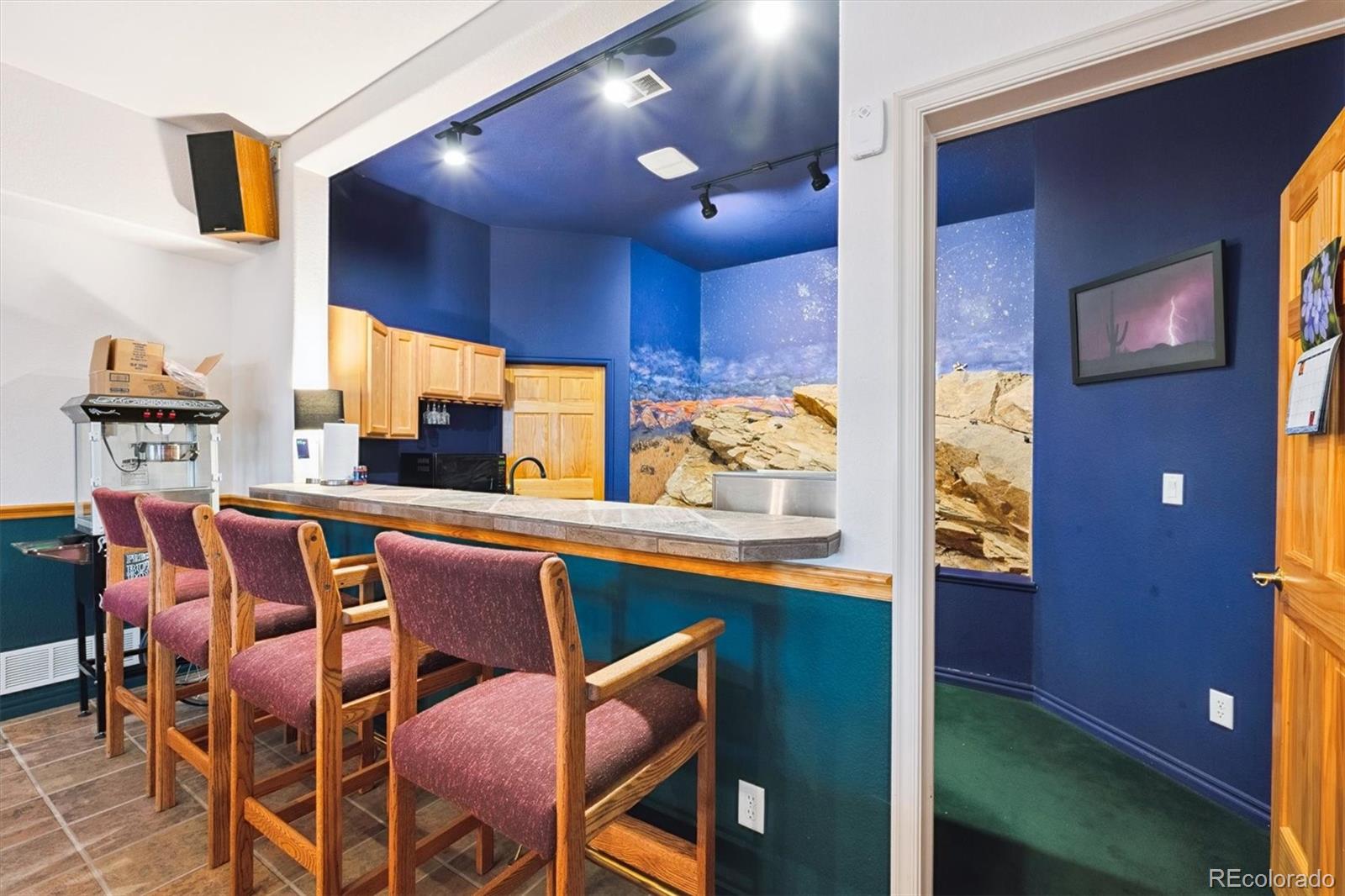 Evergreen, Colorado, 80439, United States, 4 Bedrooms Bedrooms, ,5 BathroomsBathrooms,Residential,Active,1899904