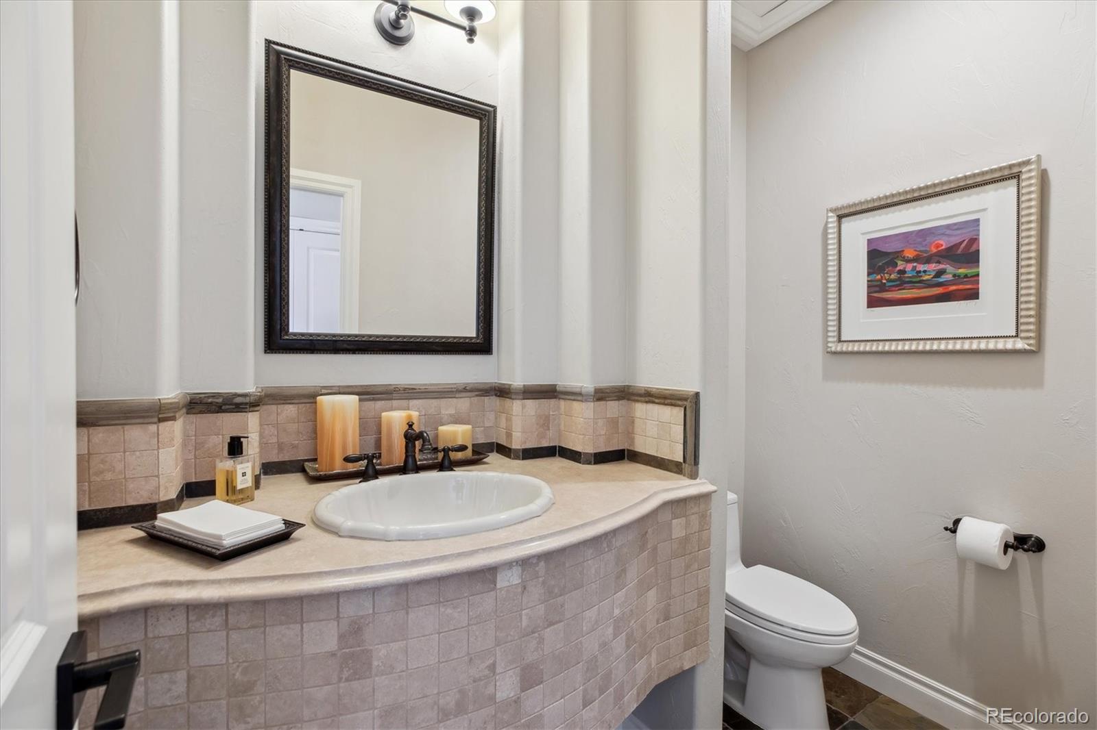 Littleton, Colorado, 80123, United States, 3 Bedrooms Bedrooms, ,4 BathroomsBathrooms,Residential,Active,1905081