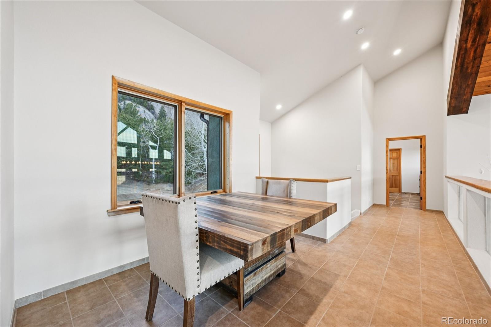 Manitou Springs, Colorado, 80829, United States, 6 Bedrooms Bedrooms, ,6 BathroomsBathrooms,Residential,Active,1997562