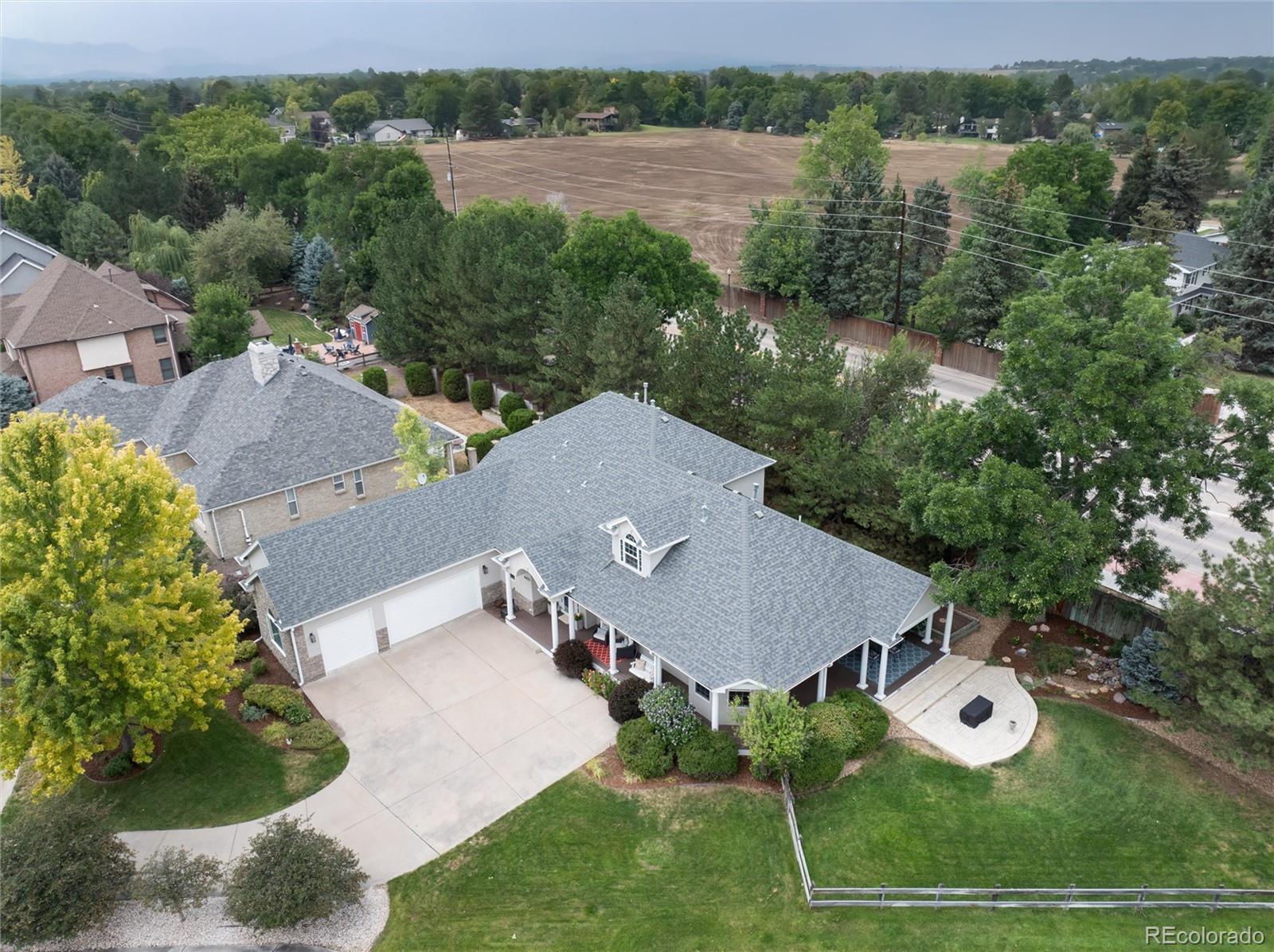 Littleton, Colorado, 80123, United States, 4 Bedrooms Bedrooms, ,4 BathroomsBathrooms,Residential,Active,1936610