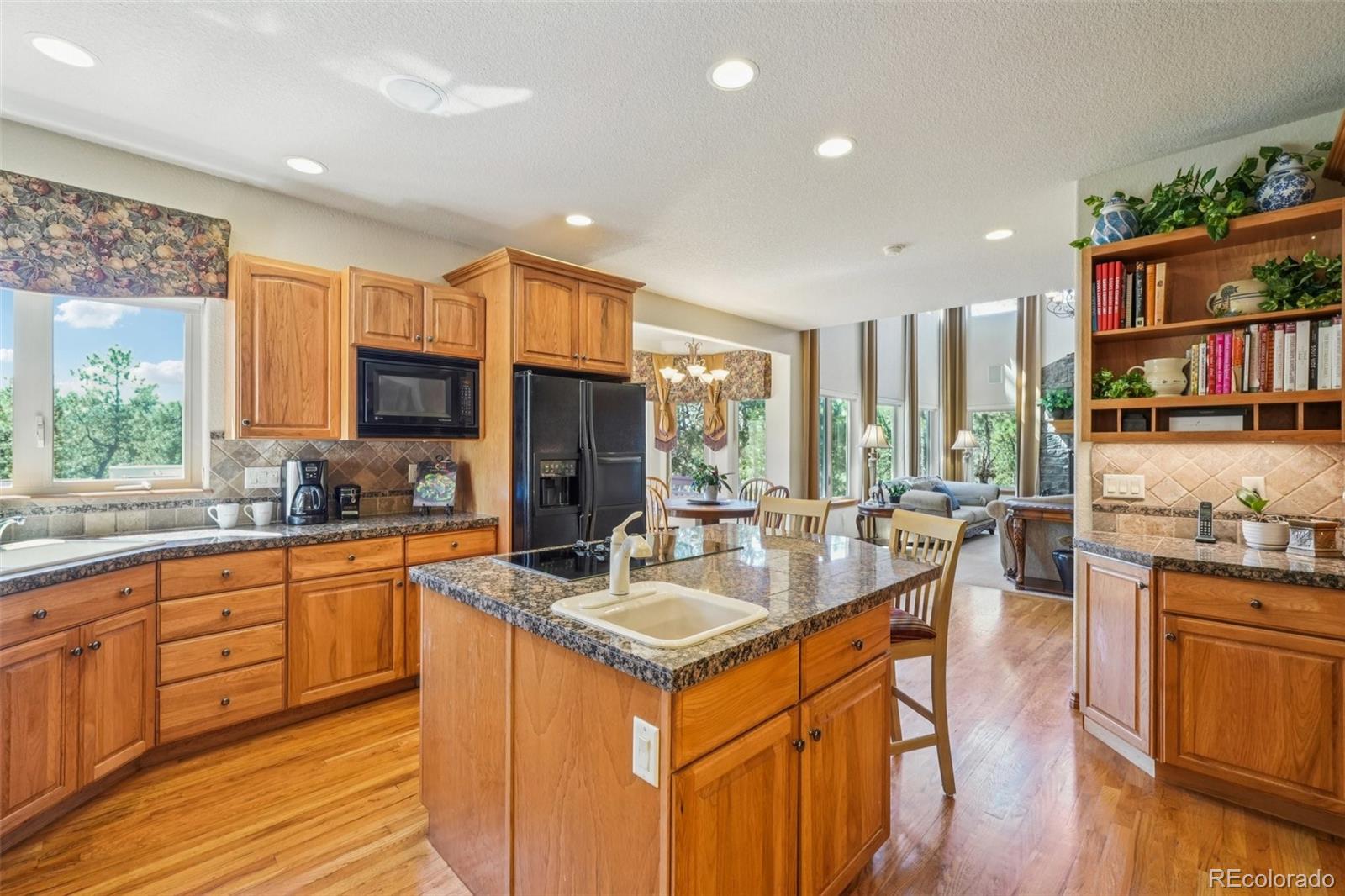 Monument, Colorado, 80132, United States, 5 Bedrooms Bedrooms, ,5 BathroomsBathrooms,Residential,Active,1992261