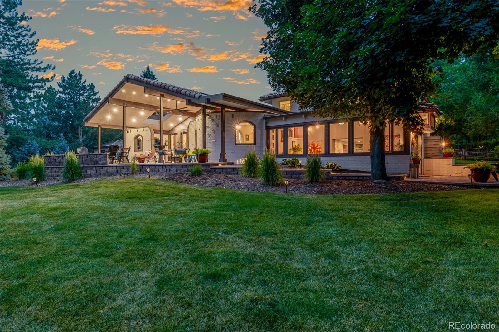 Greenwood Village, Colorado, 80121, United States, 4 Bedrooms Bedrooms, ,5 BathroomsBathrooms,Residential,Active,1888462