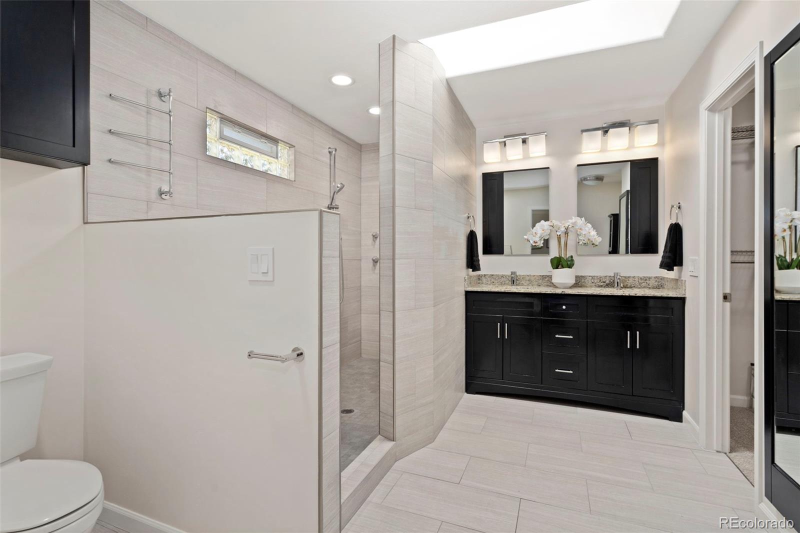 Loveland, Colorado, 80538, United States, 5 Bedrooms Bedrooms, ,3 BathroomsBathrooms,Residential,Active,1971794