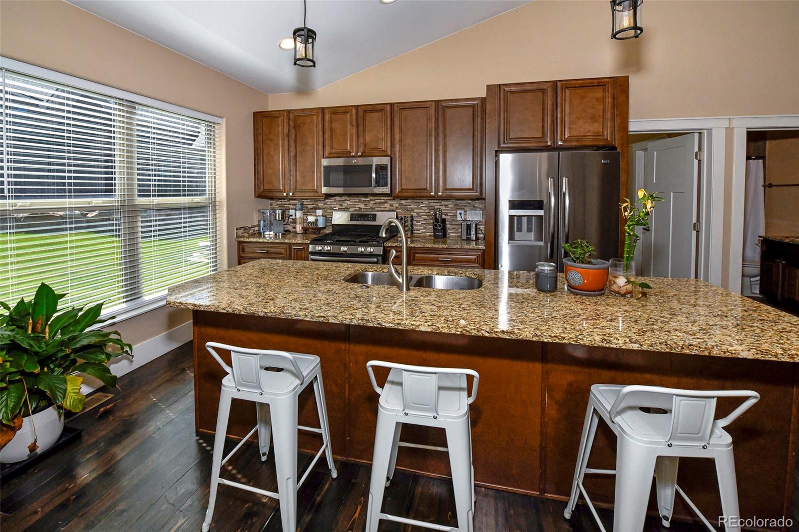 Colorado Springs, Colorado, 80908, United States, 7 Bedrooms Bedrooms, ,7 BathroomsBathrooms,Residential,Active,1941384