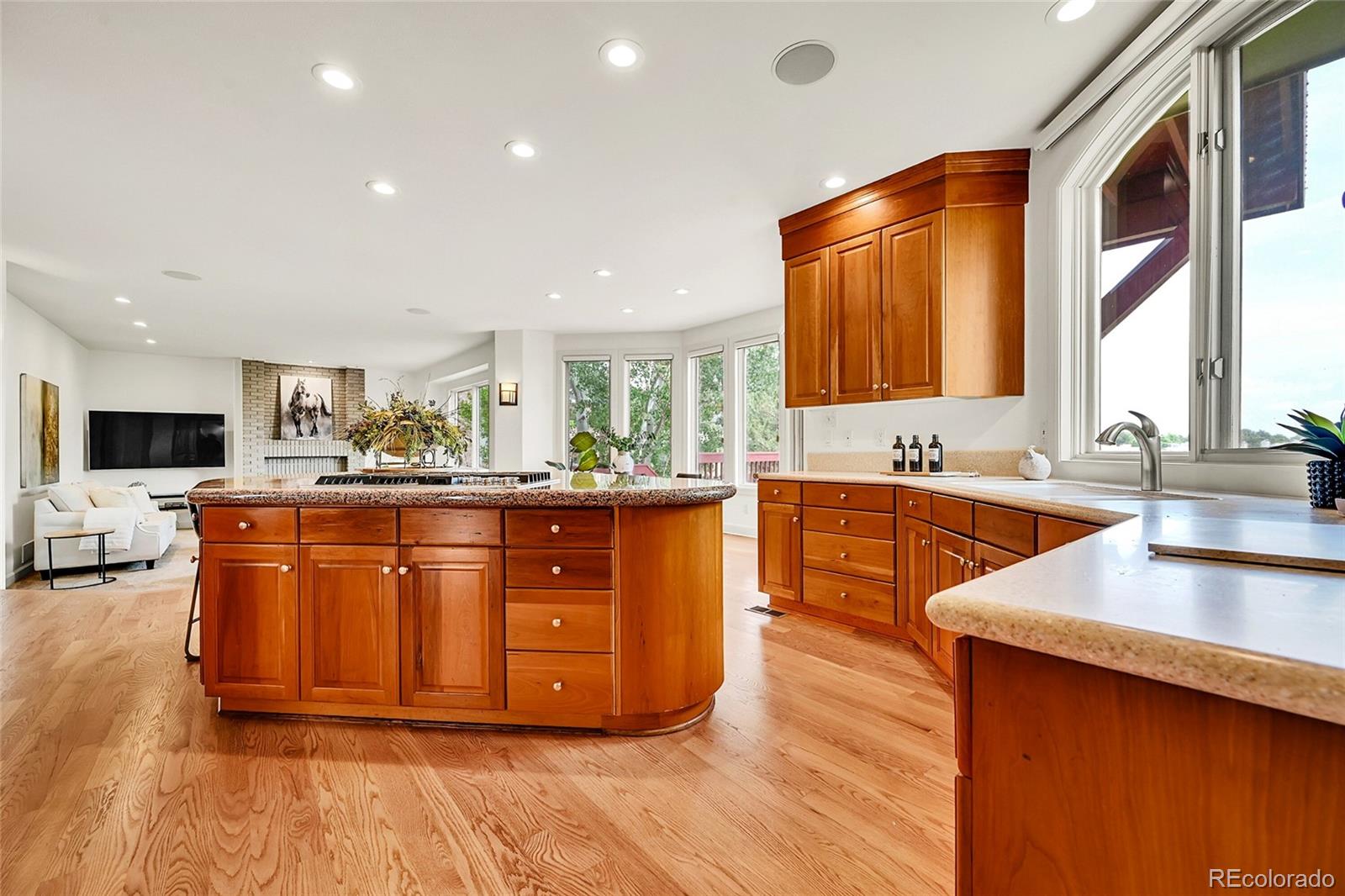 Lakewood, Colorado, 80227, United States, 4 Bedrooms Bedrooms, ,5 BathroomsBathrooms,Residential,Active,1831768