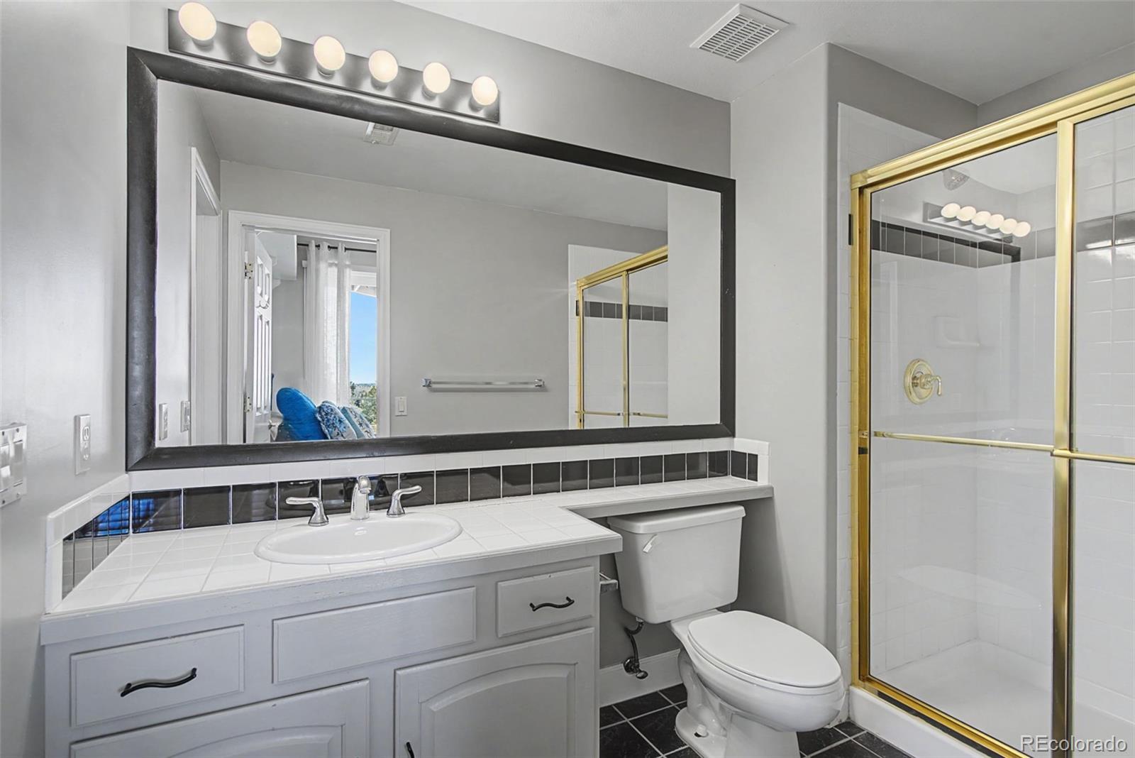 Colorado Springs, Colorado, 80906, United States, 4 Bedrooms Bedrooms, ,4 BathroomsBathrooms,Residential,Active,2017102