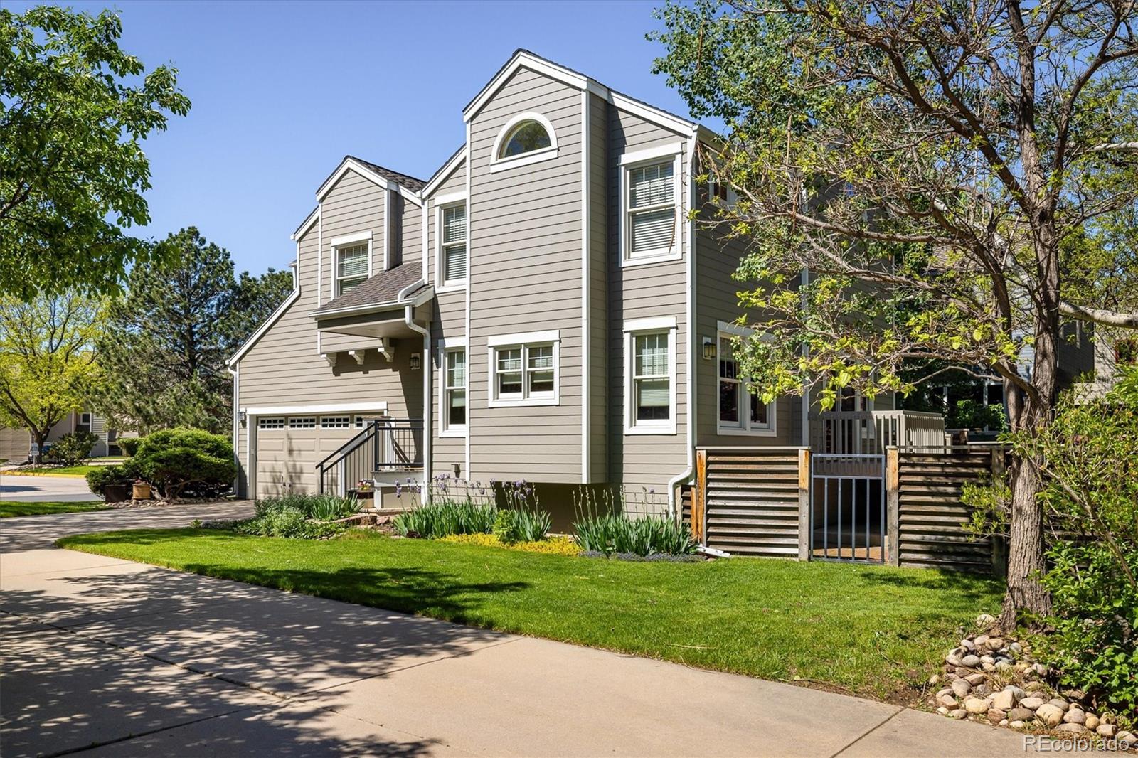 Boulder, Colorado, 80303, United States, 3 Bedrooms Bedrooms, ,4 BathroomsBathrooms,Residential,Active,1820443