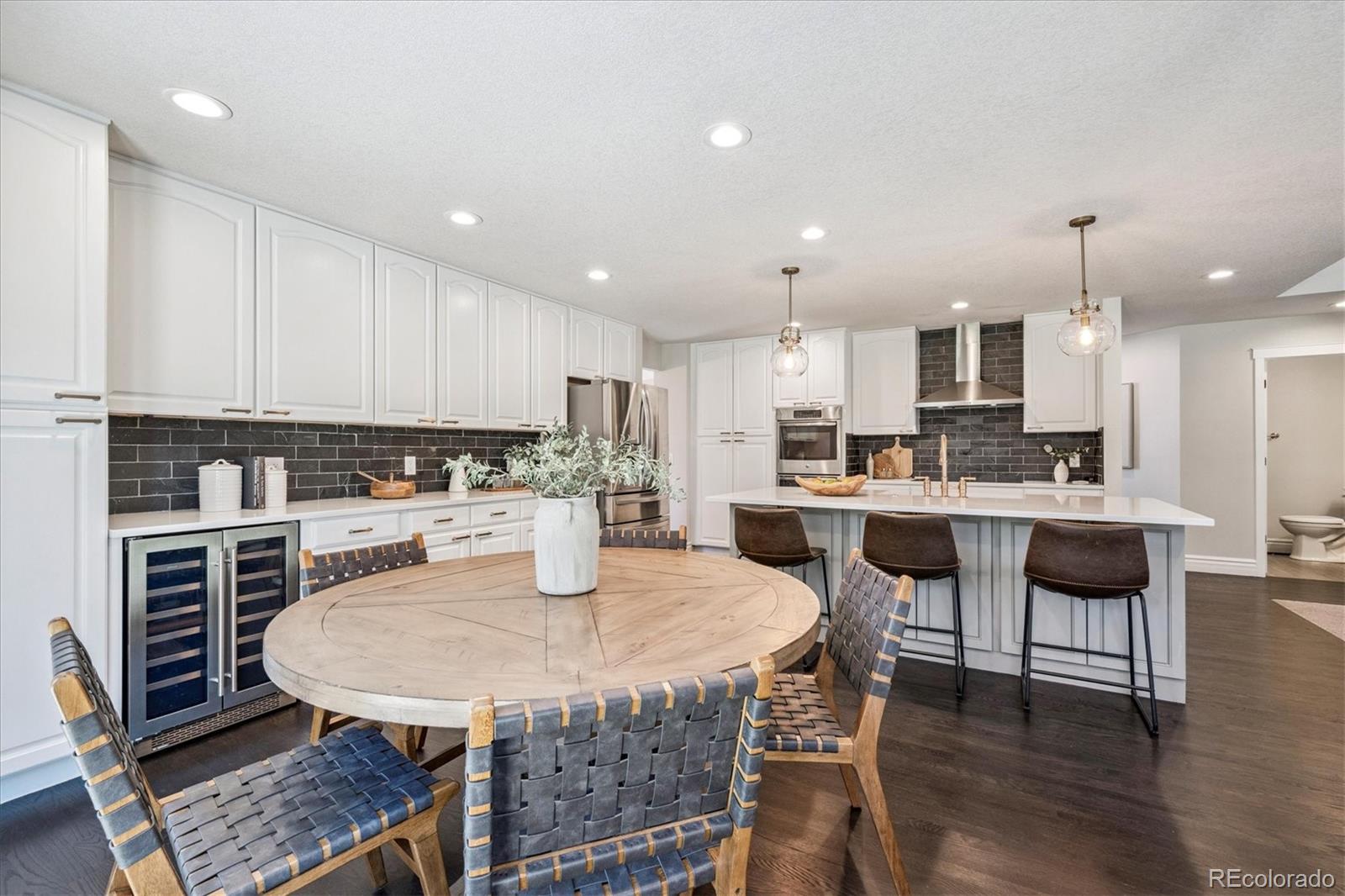 Highlands Ranch, Colorado, 80126, United States, 6 Bedrooms Bedrooms, ,5 BathroomsBathrooms,Residential,Active,1973294