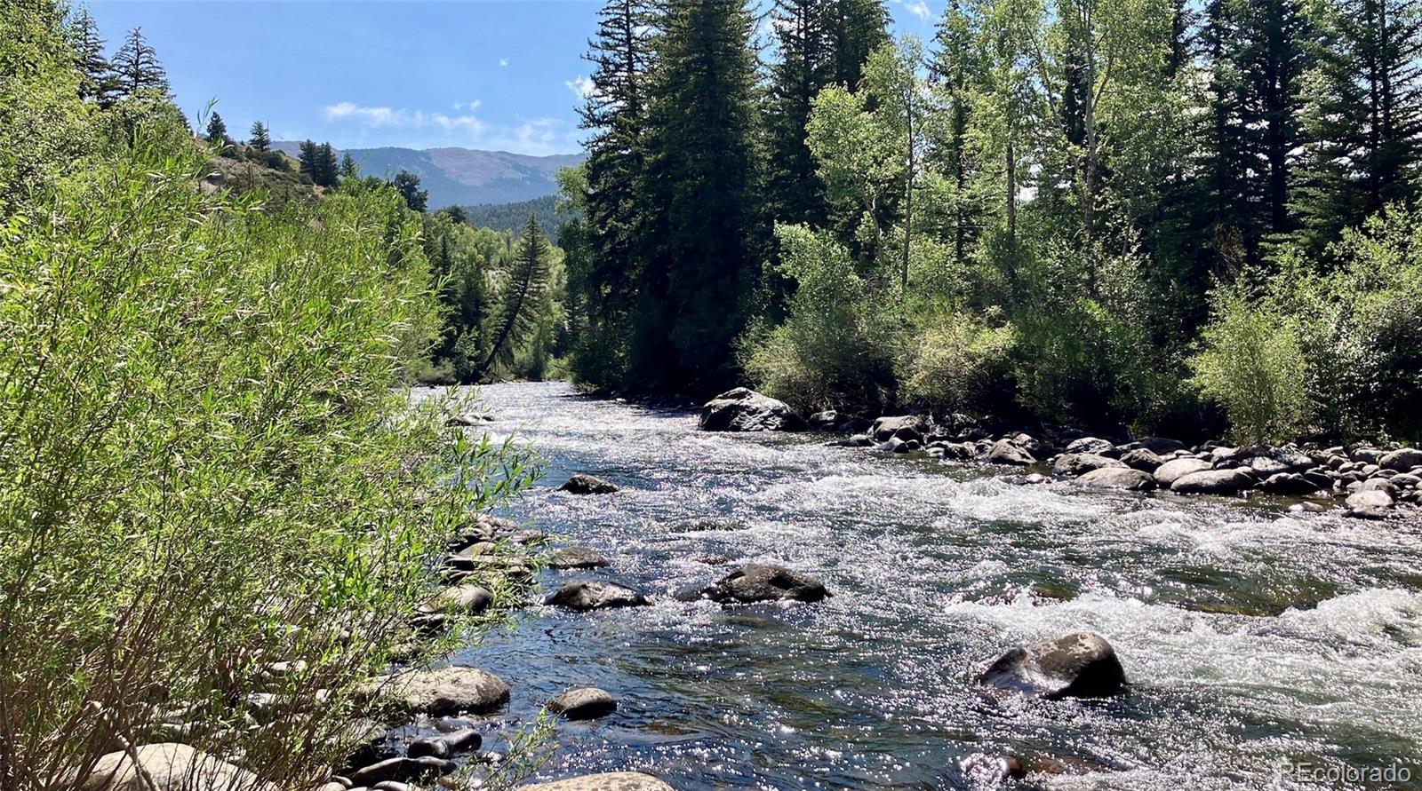 Silverthorne, Colorado, 80498, United States, ,3 BathroomsBathrooms,Residential,Active,1769500