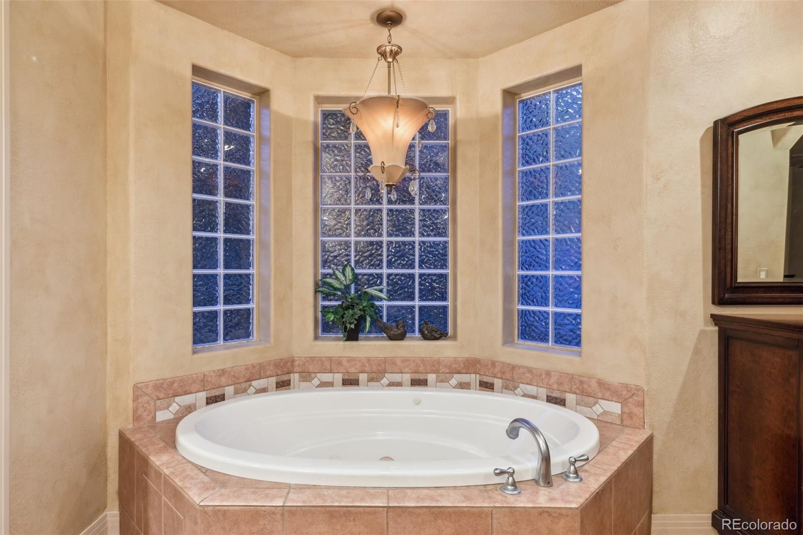Colorado Springs, Colorado, 80906, United States, 6 Bedrooms Bedrooms, ,6 BathroomsBathrooms,Residential,Active,1894221