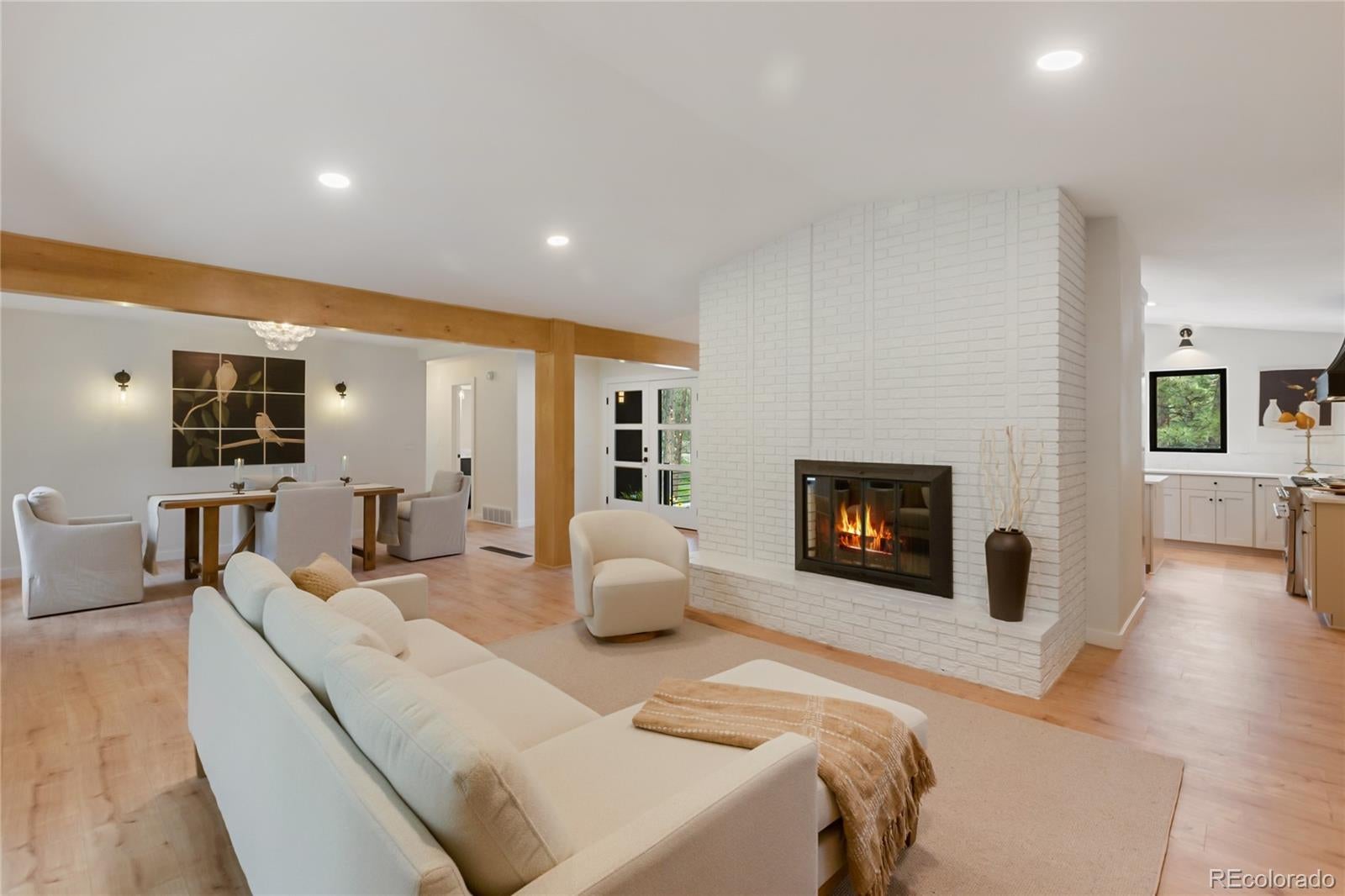 Colorado Springs, Colorado, 80921, United States, 5 Bedrooms Bedrooms, ,4 BathroomsBathrooms,Residential,Active,1996271