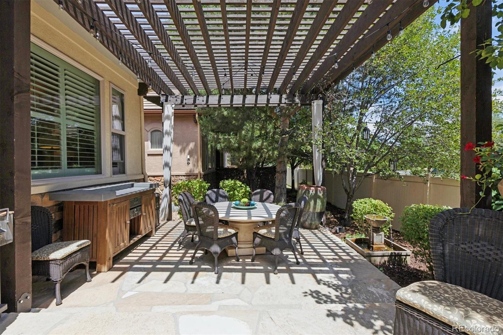 Littleton, Colorado, 80123, United States, 3 Bedrooms Bedrooms, ,4 BathroomsBathrooms,Residential,Active,1905081