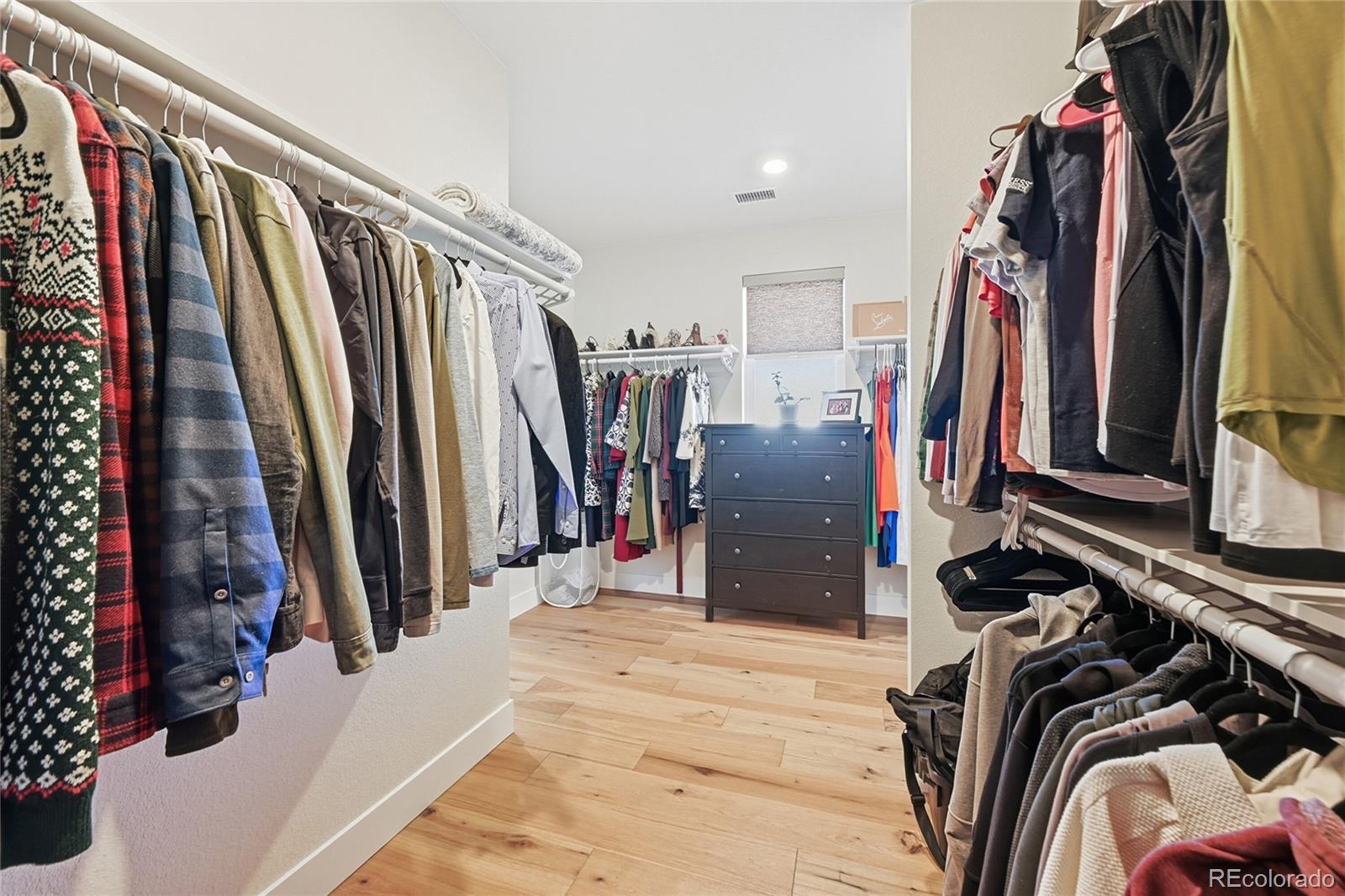 Littleton, Colorado, 80125, United States, 5 Bedrooms Bedrooms, ,7 BathroomsBathrooms,Residential,Active,2012467