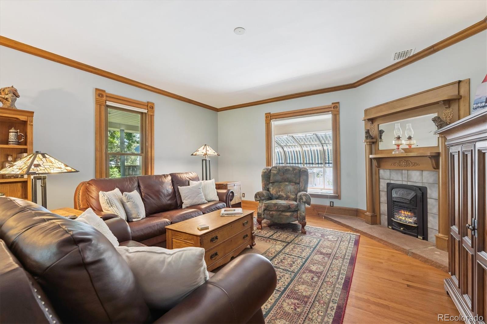 Lakewood, Colorado, 80232, United States, 4 Bedrooms Bedrooms, ,3 BathroomsBathrooms,Residential,Active,1929429