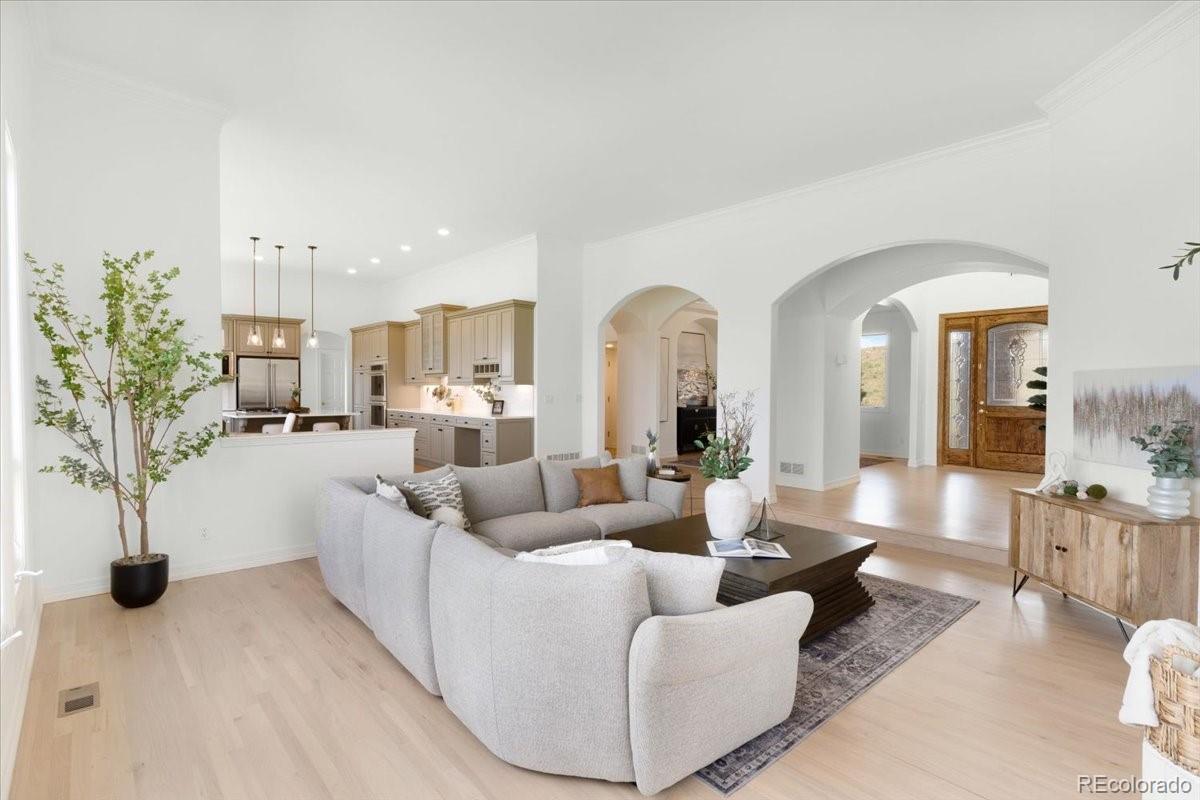 Morrison, Colorado, 80465, United States, 6 Bedrooms Bedrooms, ,5 BathroomsBathrooms,Residential,Active,1922296