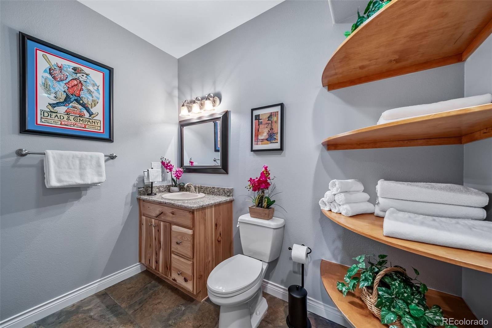 Larkspur, Colorado, 80118, United States, 4 Bedrooms Bedrooms, ,3 BathroomsBathrooms,Residential,Active,2007969