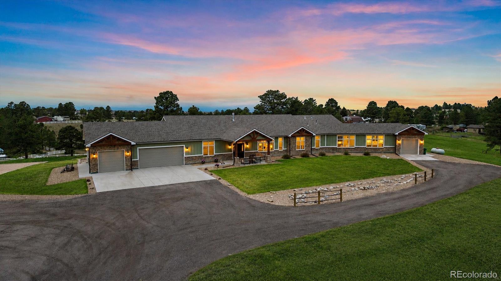 Parker, Colorado, 80138, United States, 4 Bedrooms Bedrooms, ,6 BathroomsBathrooms,Residential,Contingent,2052131