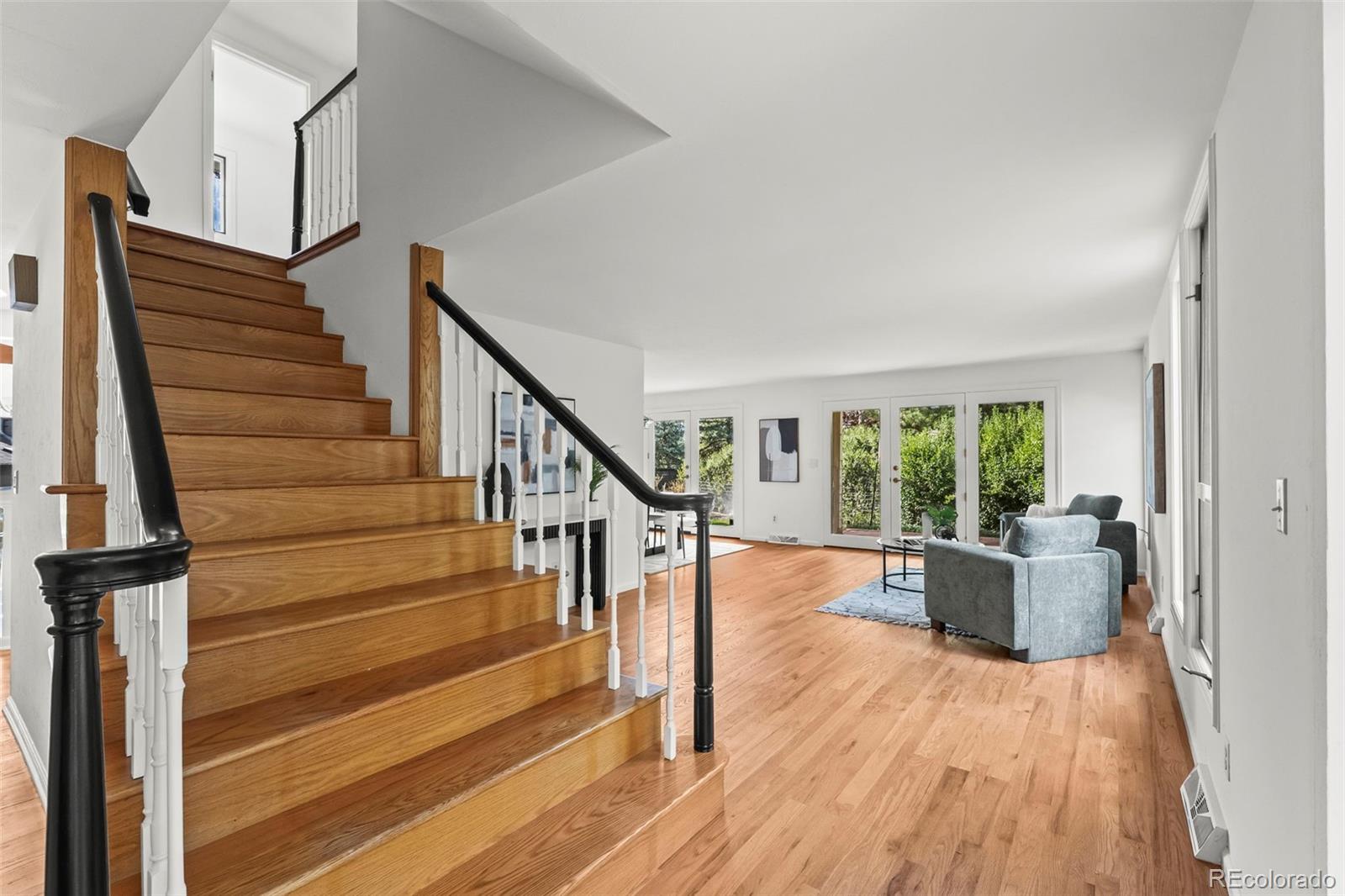 Boulder, Colorado, 80301, United States, 5 Bedrooms Bedrooms, ,4 BathroomsBathrooms,Residential,Active,1944015