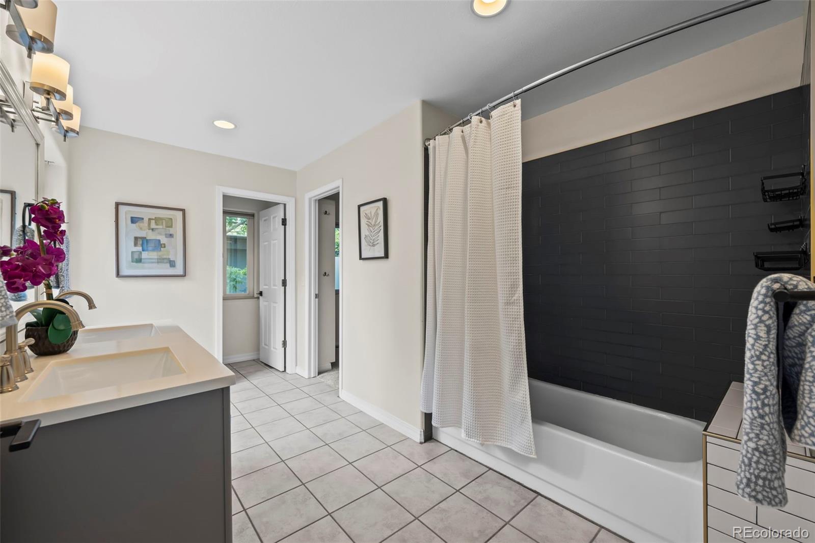 Boulder, Colorado, 80304, United States, 4 Bedrooms Bedrooms, ,4 BathroomsBathrooms,Residential,Active,1944088