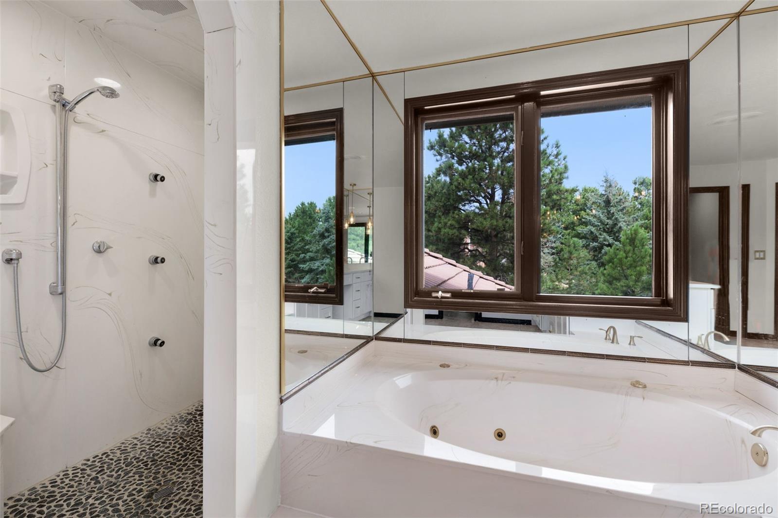 Monument, Colorado, 80132, United States, 5 Bedrooms Bedrooms, ,5 BathroomsBathrooms,Residential,Active,1936687