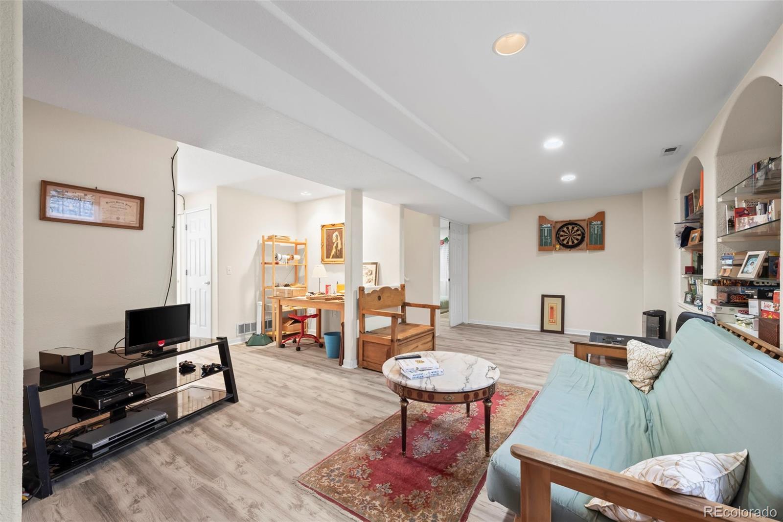 Boulder, Colorado, 80301, United States, 6 Bedrooms Bedrooms, ,4 BathroomsBathrooms,Residential,Active,1944048
