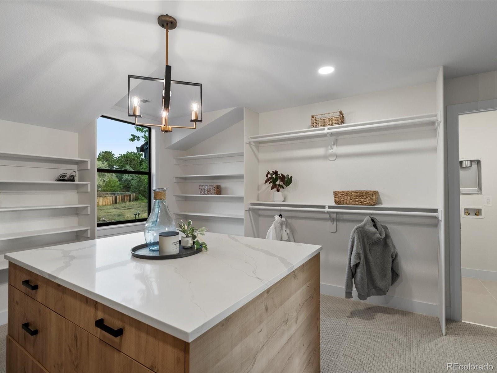 Greenwood Village, Colorado, 80111, United States, 5 Bedrooms Bedrooms, ,4 BathroomsBathrooms,Residential,Active,1952613