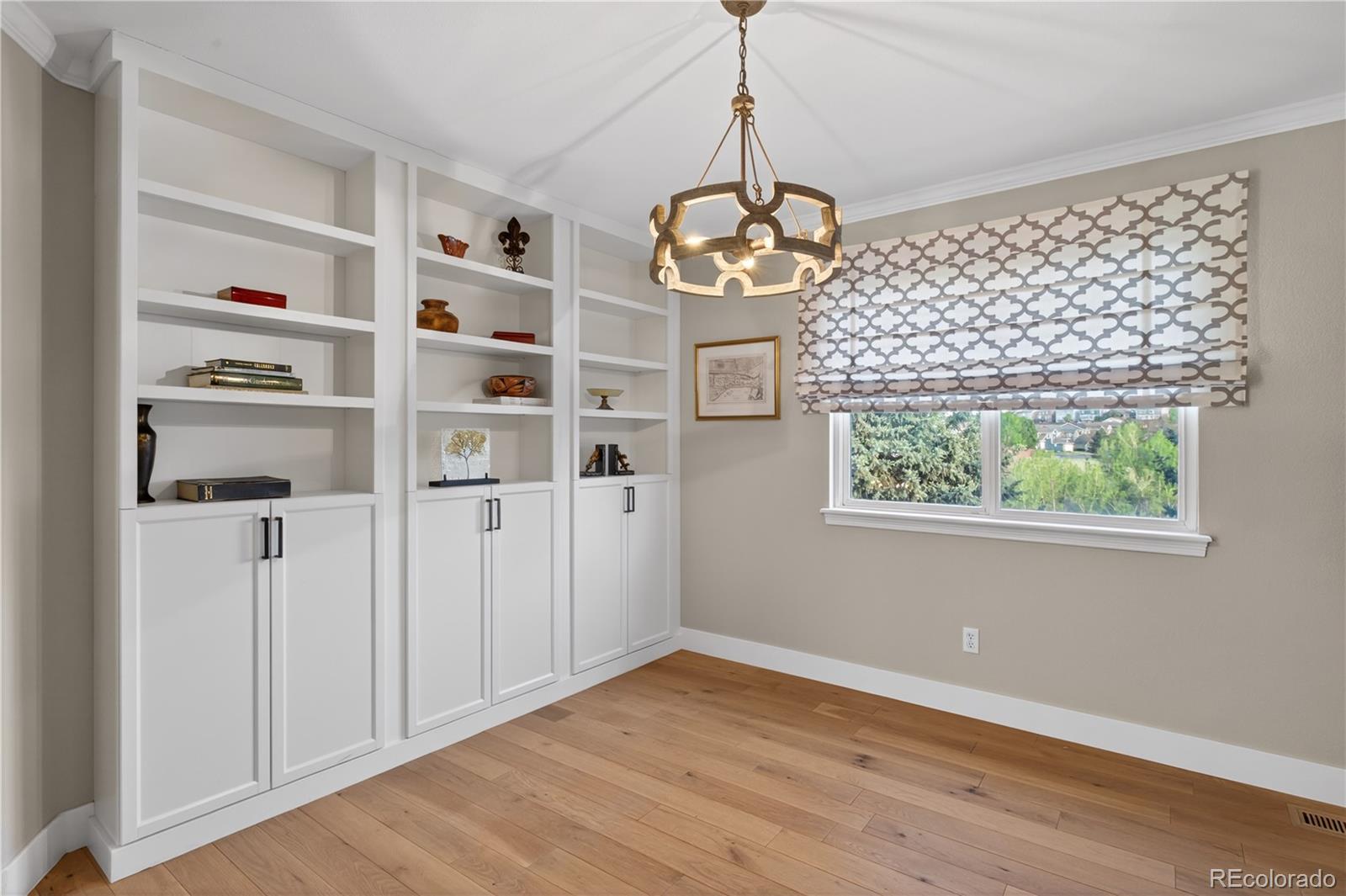 Highlands Ranch, Colorado, 80126, United States, 4 Bedrooms Bedrooms, ,4 BathroomsBathrooms,Residential,Contingent,2045675