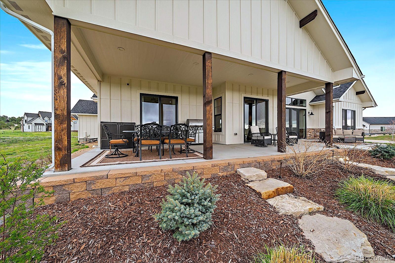 Franktown, Colorado, 80116, United States, 5 Bedrooms Bedrooms, ,6 BathroomsBathrooms,Residential,Active,1811101