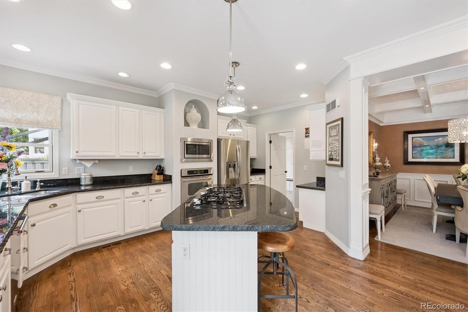 Highlands Ranch, Colorado, 80126, United States, 5 Bedrooms Bedrooms, ,5 BathroomsBathrooms,Residential,Active,1929668