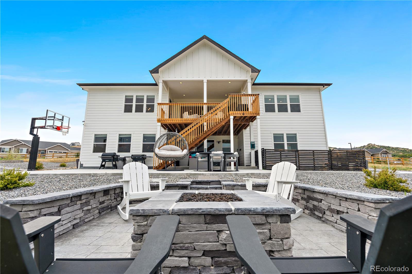 Castle Rock, Colorado, 80108, United States, 5 Bedrooms Bedrooms, ,4 BathroomsBathrooms,Residential,Active,1905368